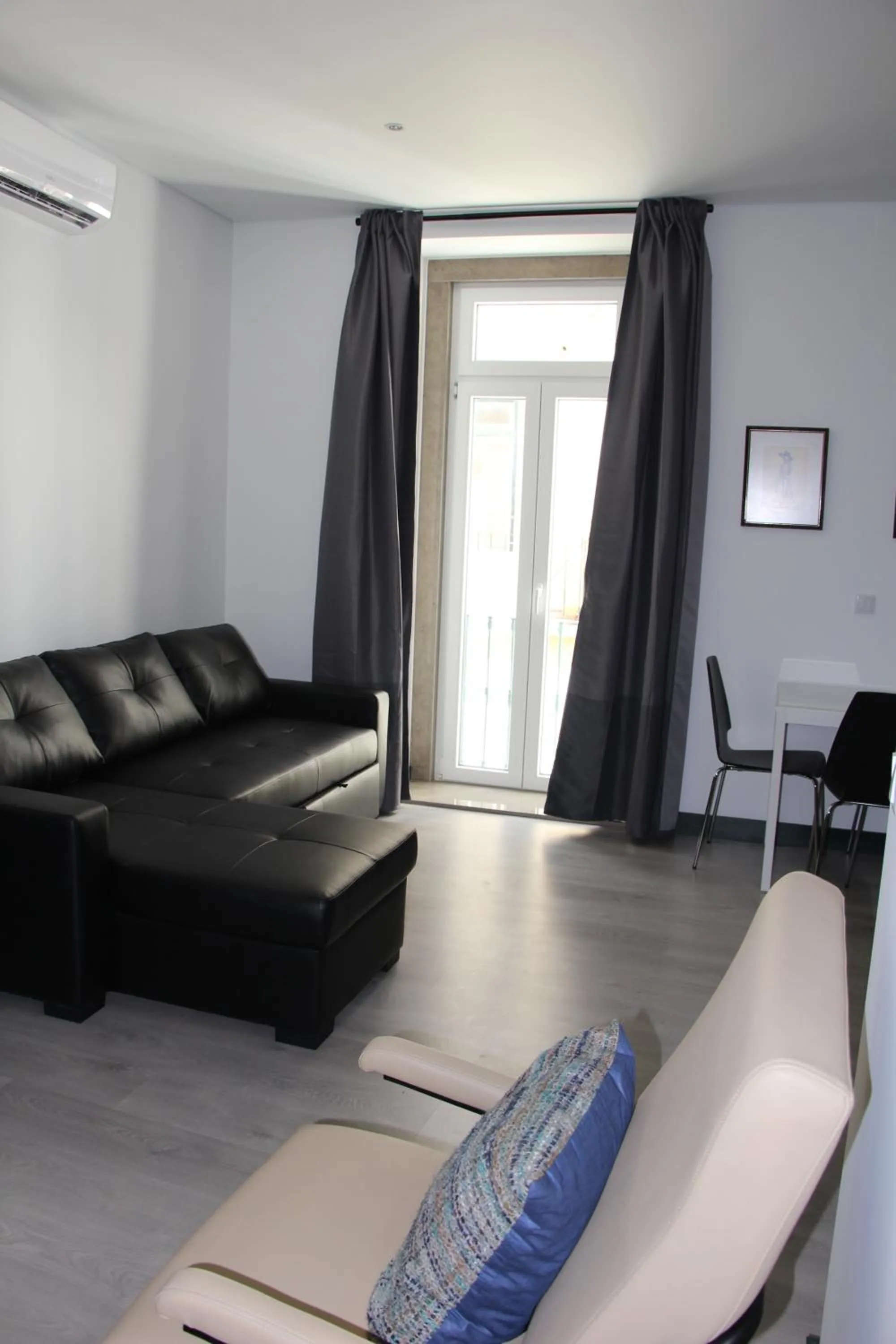 DoBairro suites at Bairro Alto