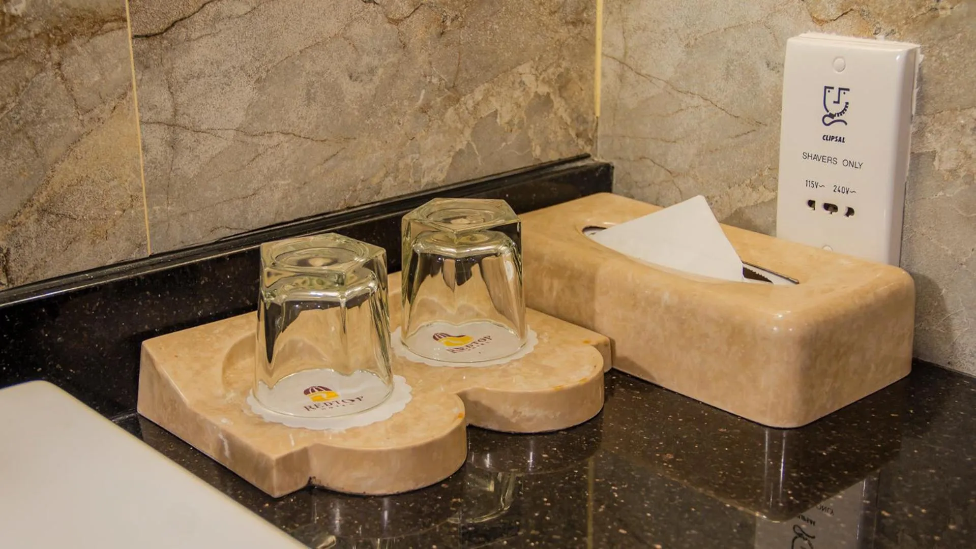 Redtop Hotel & Convention Center