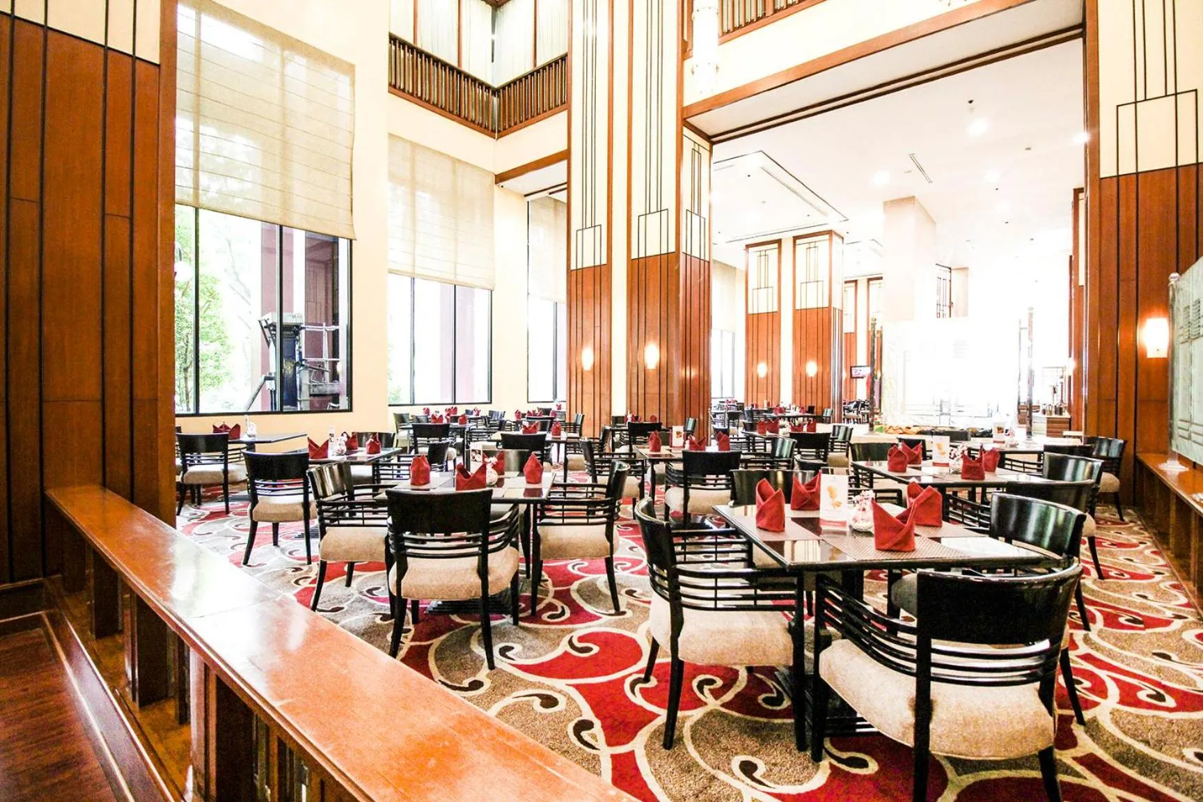 Restaurant/places to eat in Redtop Hotel & Convention Center