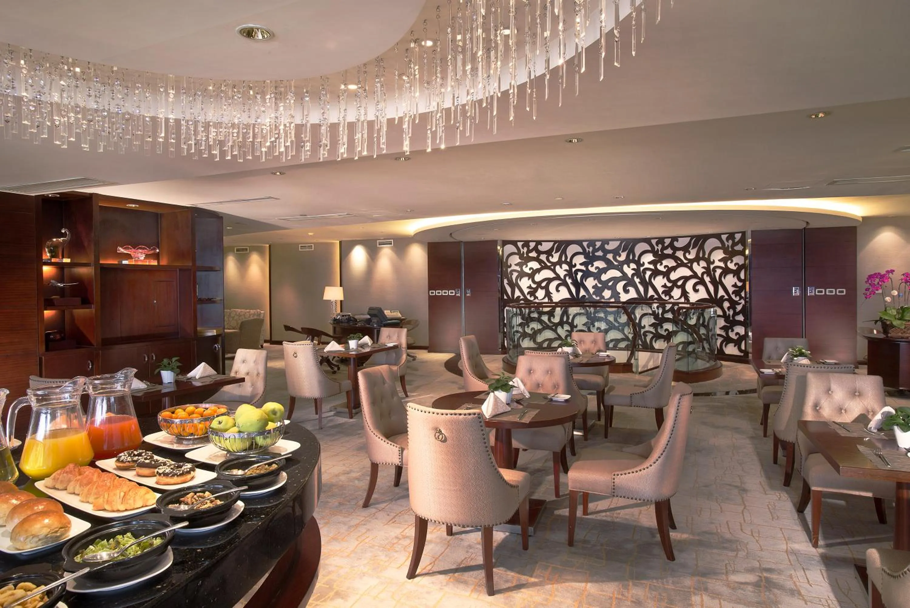 Restaurant/places to eat in Millennium Hotel Chengdu