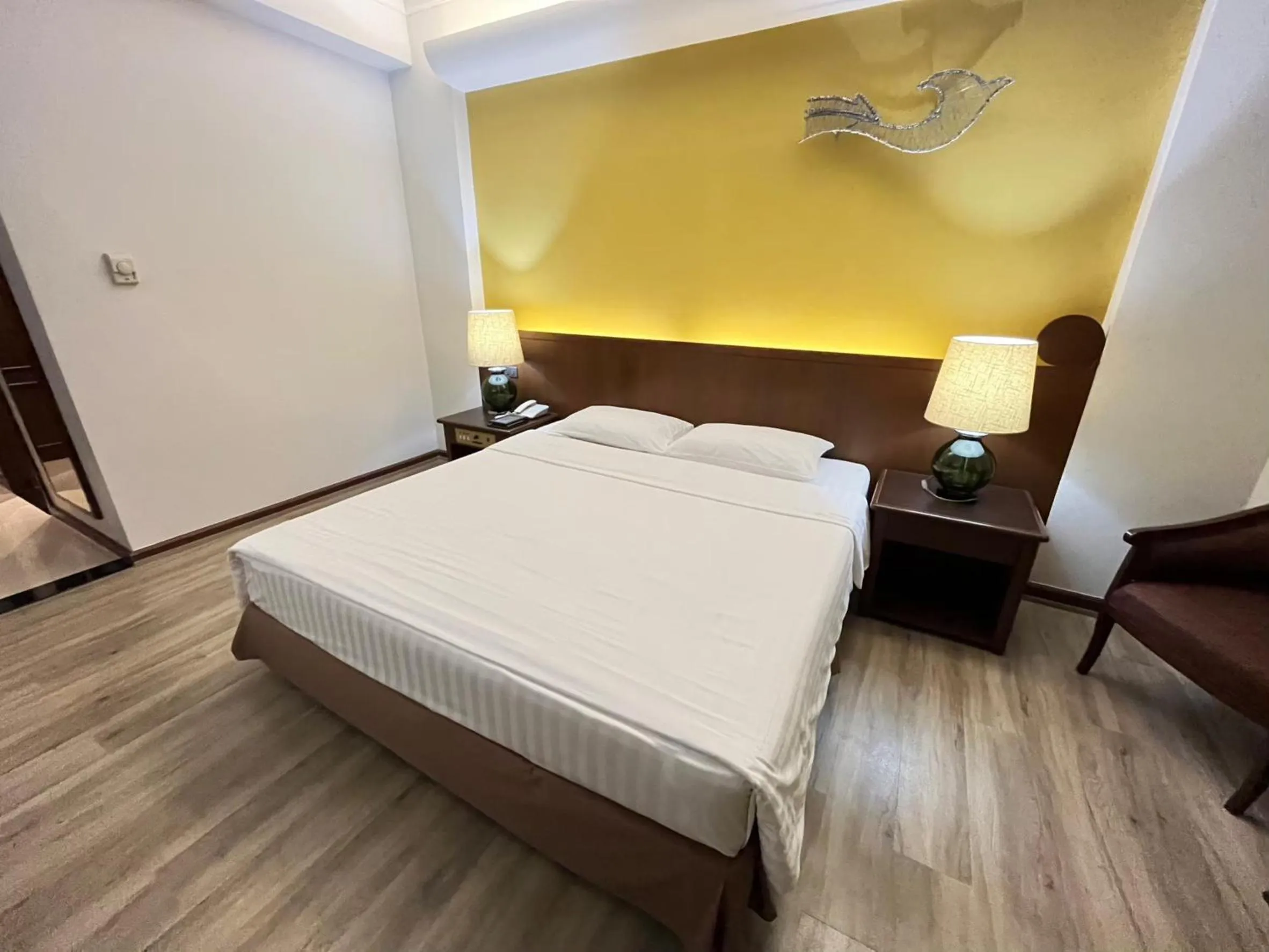 Bedroom, Bed in Krungsri River Hotel