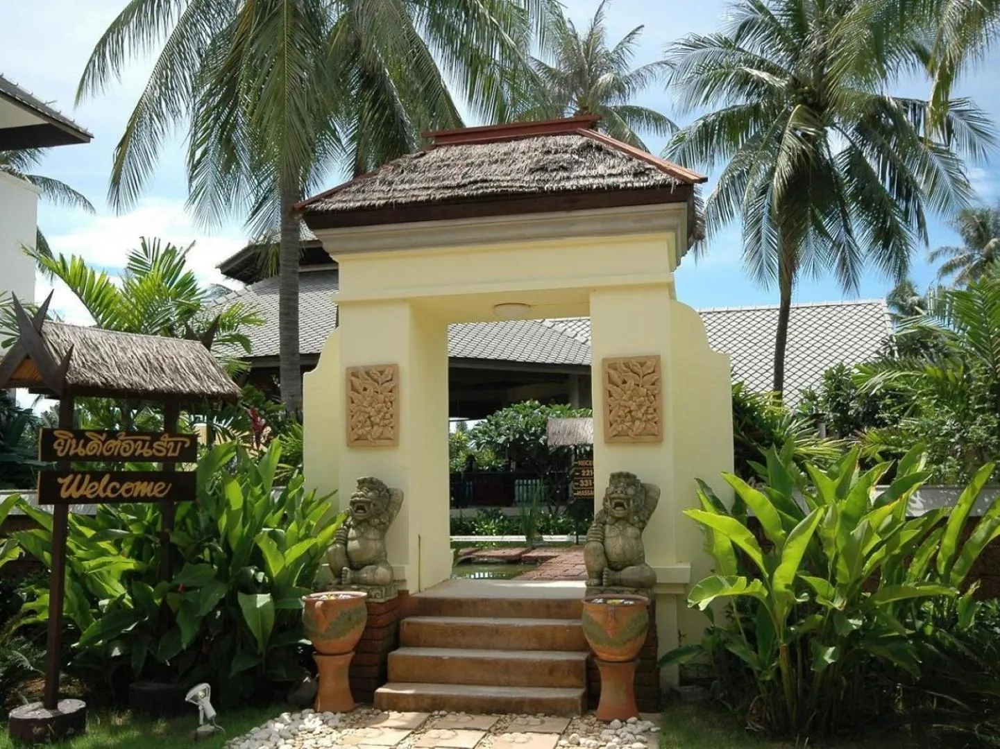 Property building in Golden Pine Beach Resort