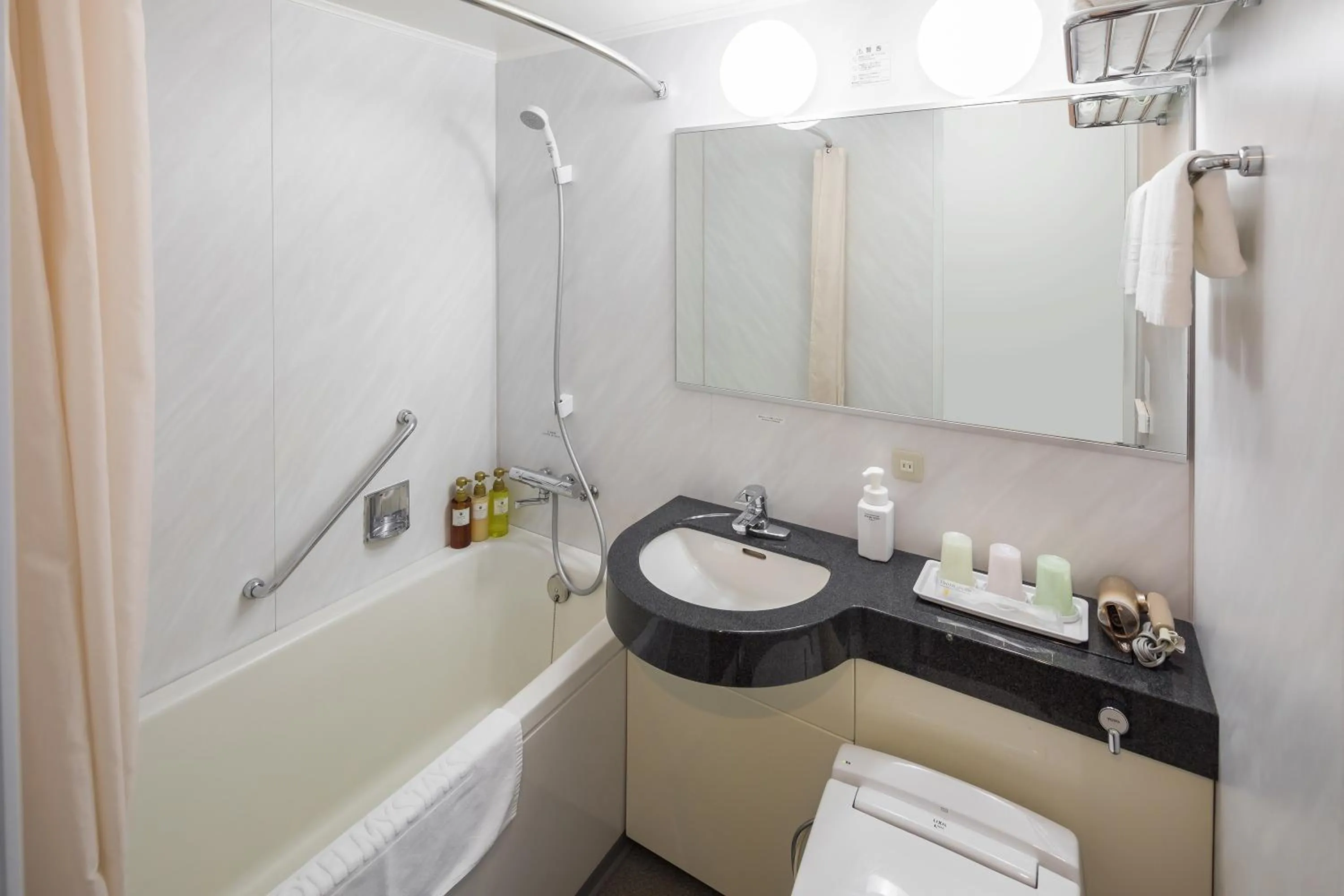 Bathroom in HOTEL MYSTAYS Kyoto Shijo