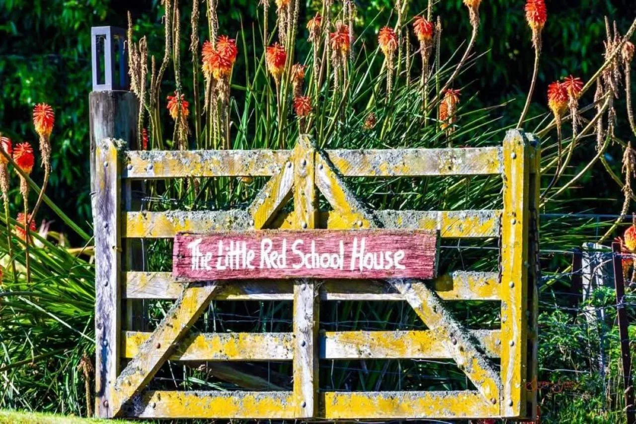 Property logo or sign in Little Red School House