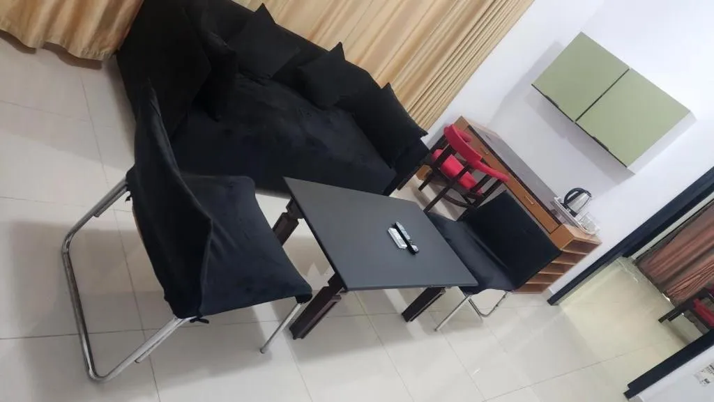 Living room in Qurum Beach Hotel