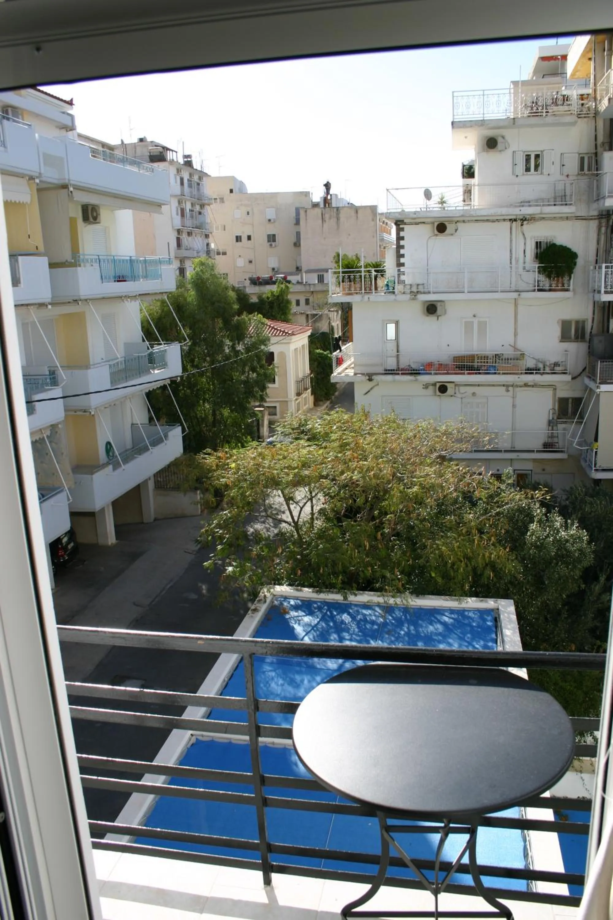 Balcony/Terrace in Petit Palais Hotel