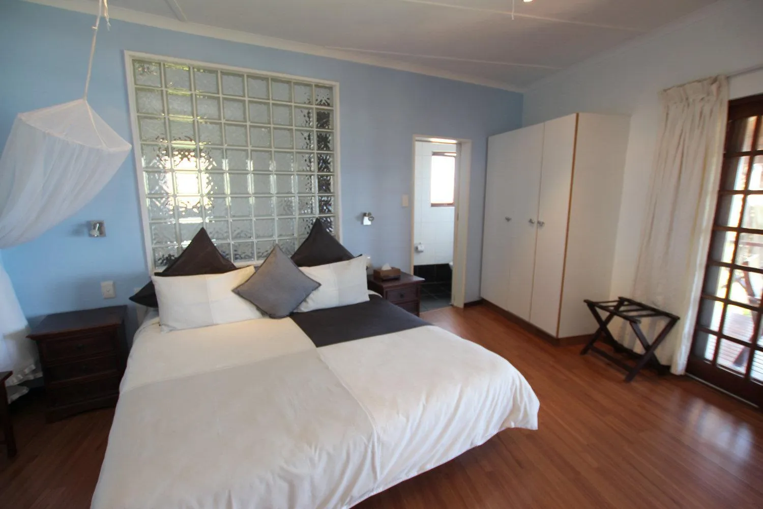 Bedroom, Bed in Wailana lodge