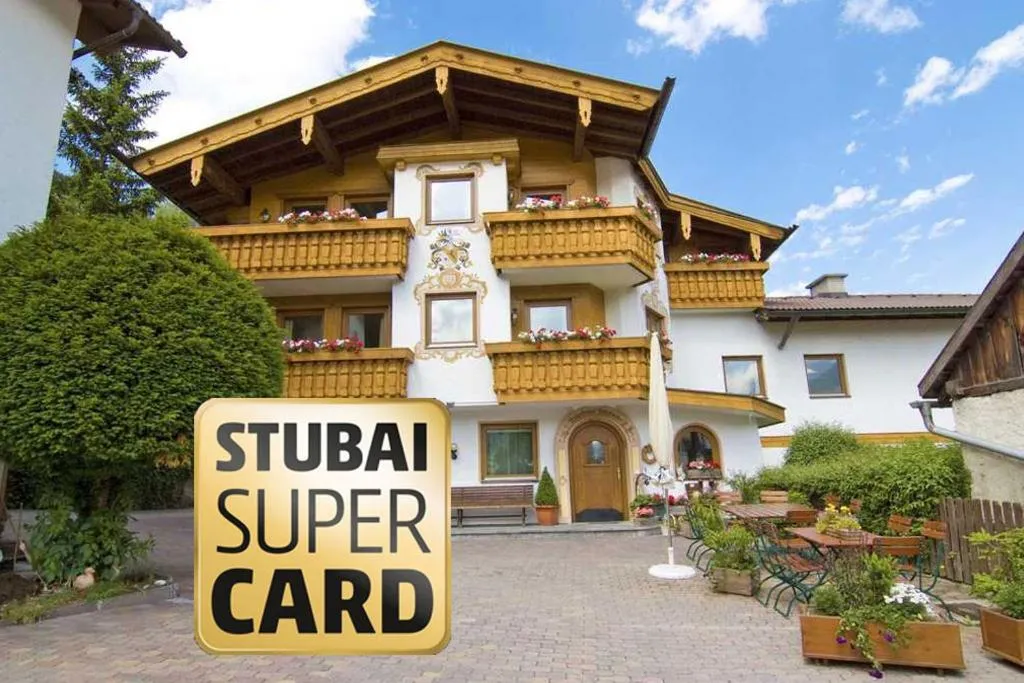 Facade/entrance in Aparthotel Krösbacher