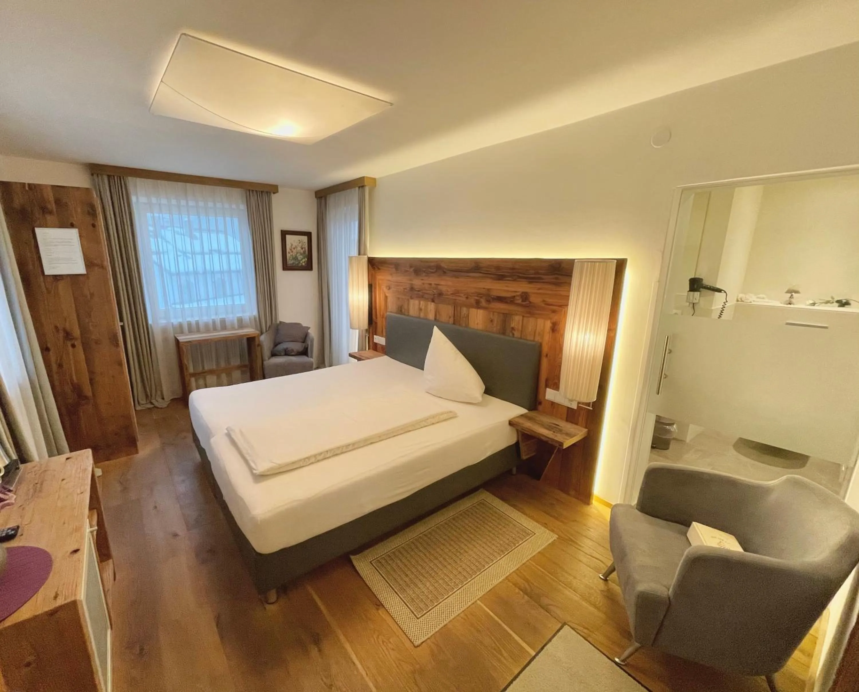 Bed in Aparthotel Krösbacher