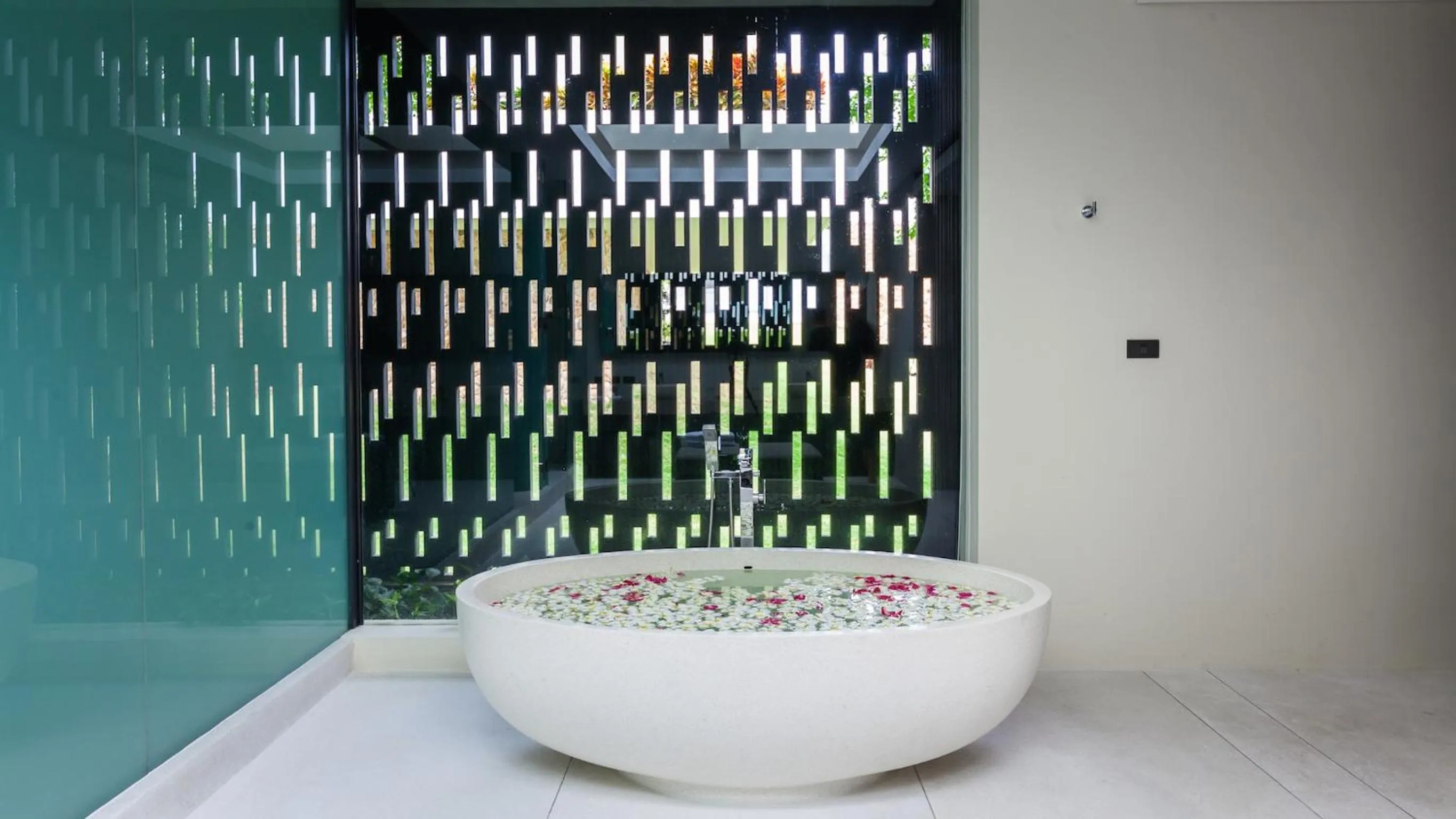 Bathroom in Villa Anavaya