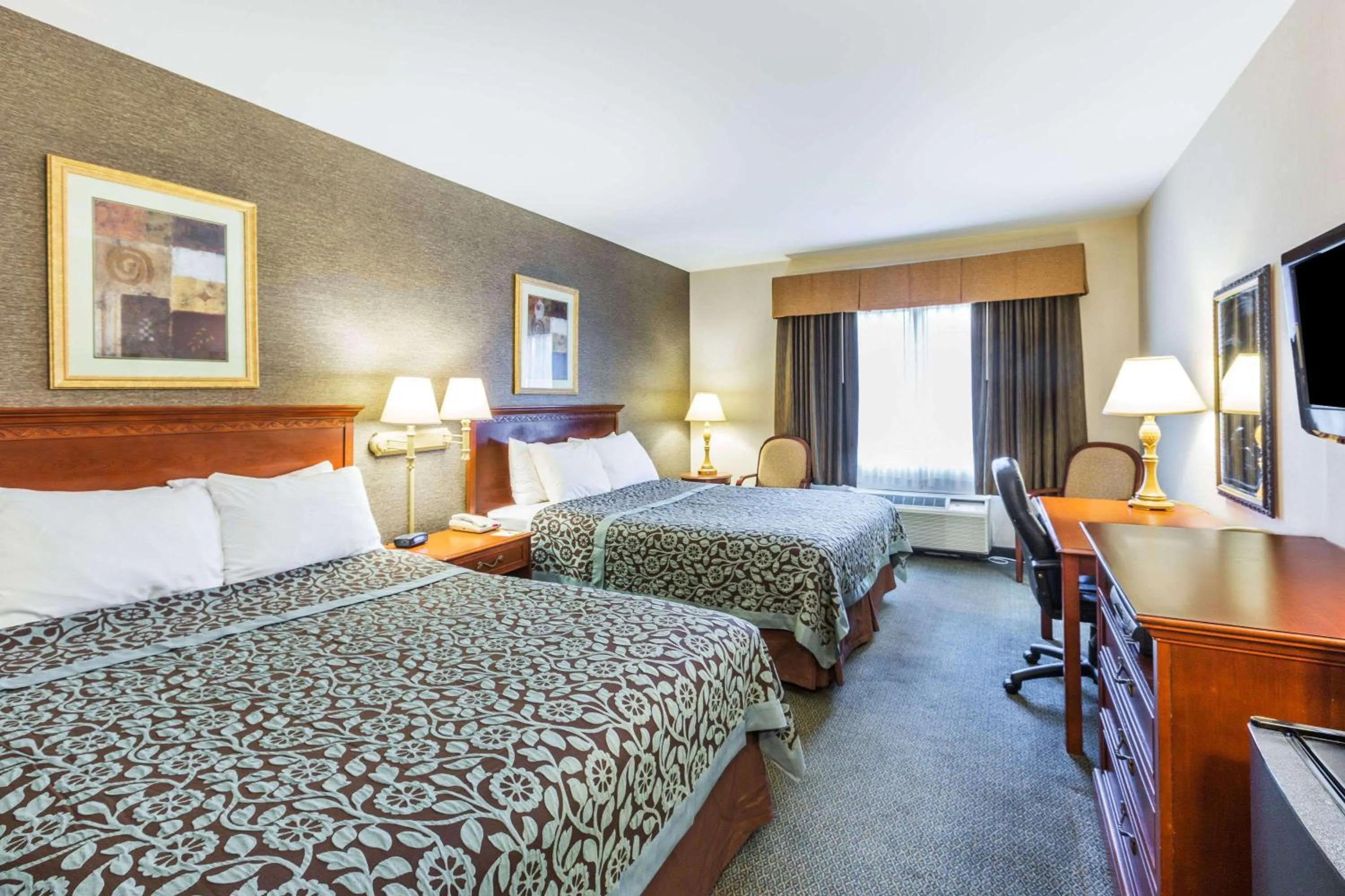 Bedroom, Bed in Days Inn by Wyndham Budd Lake