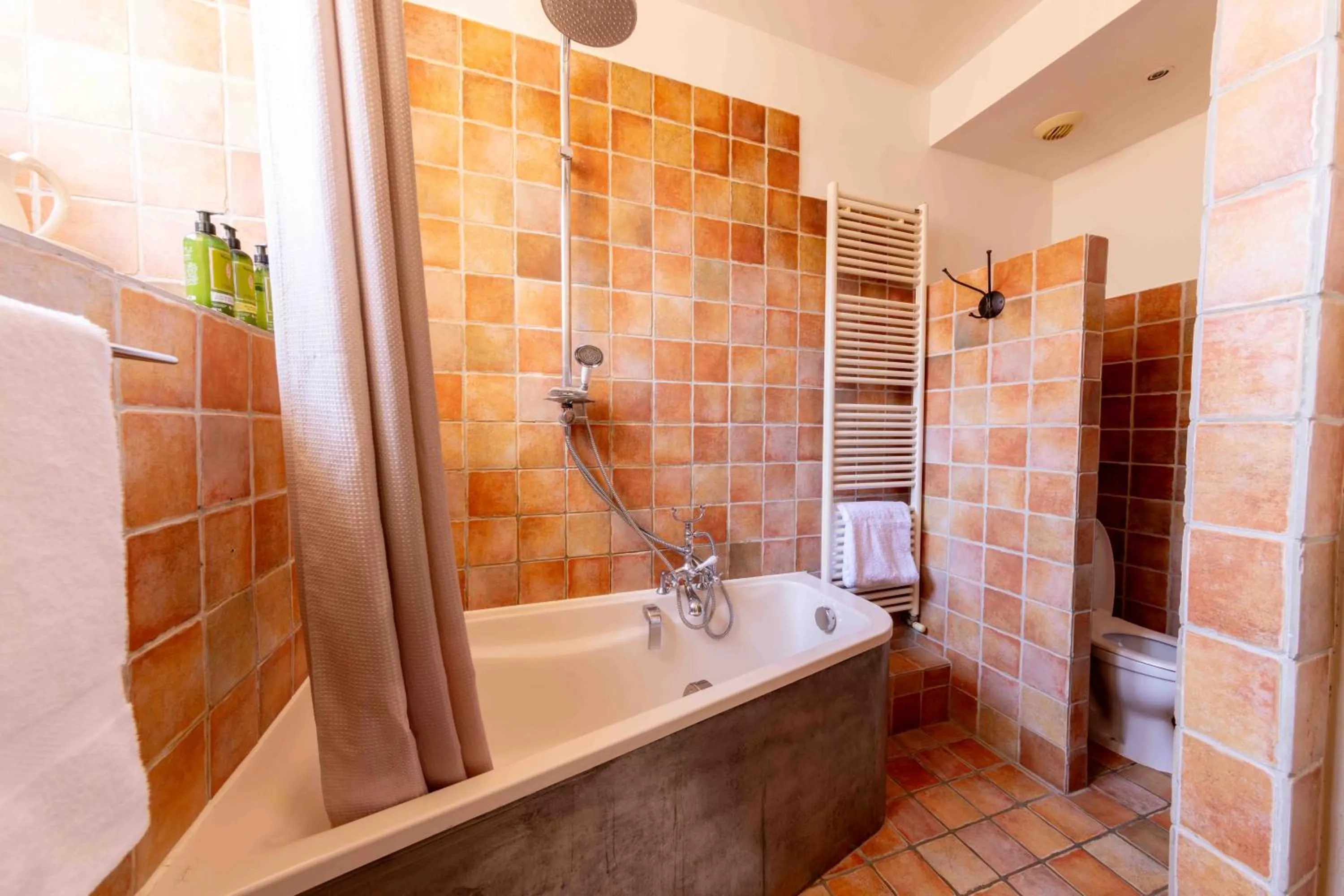 Bathroom in La Prévôté - Luxury Chambres d'hôtes & Gastronomic Restaurant