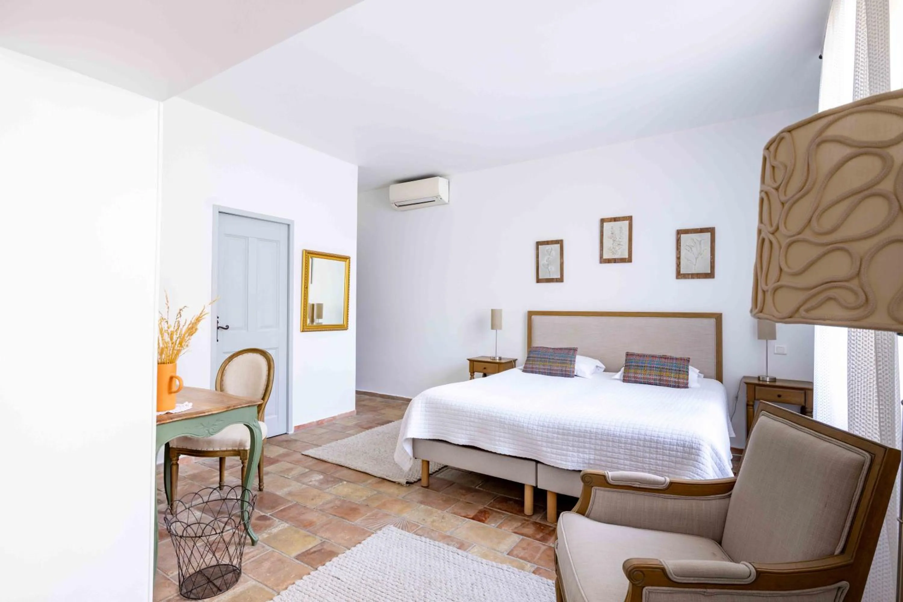 Photo of the whole room, Bed in La Prévôté - Luxury Chambres d'hôtes & Gastronomic Restaurant