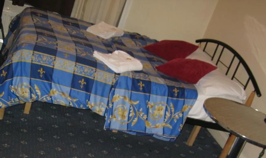 Bed in Hotel Sophia