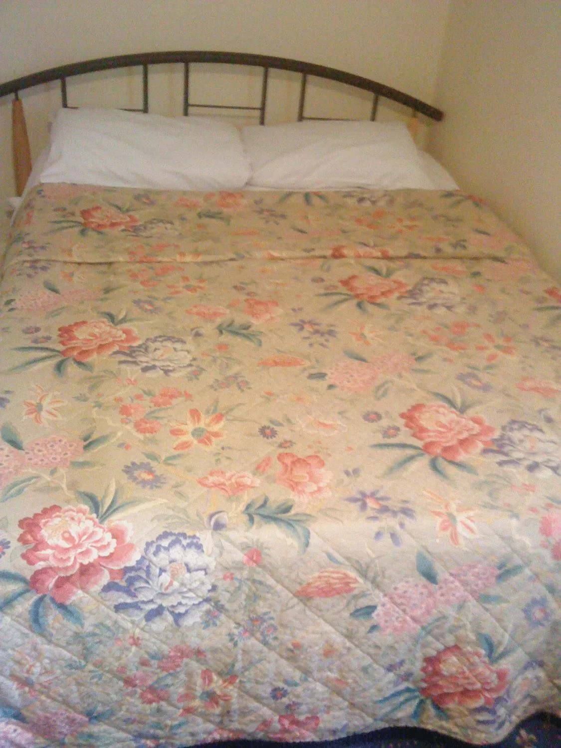 Bedroom, Bed in Hotel Sophia