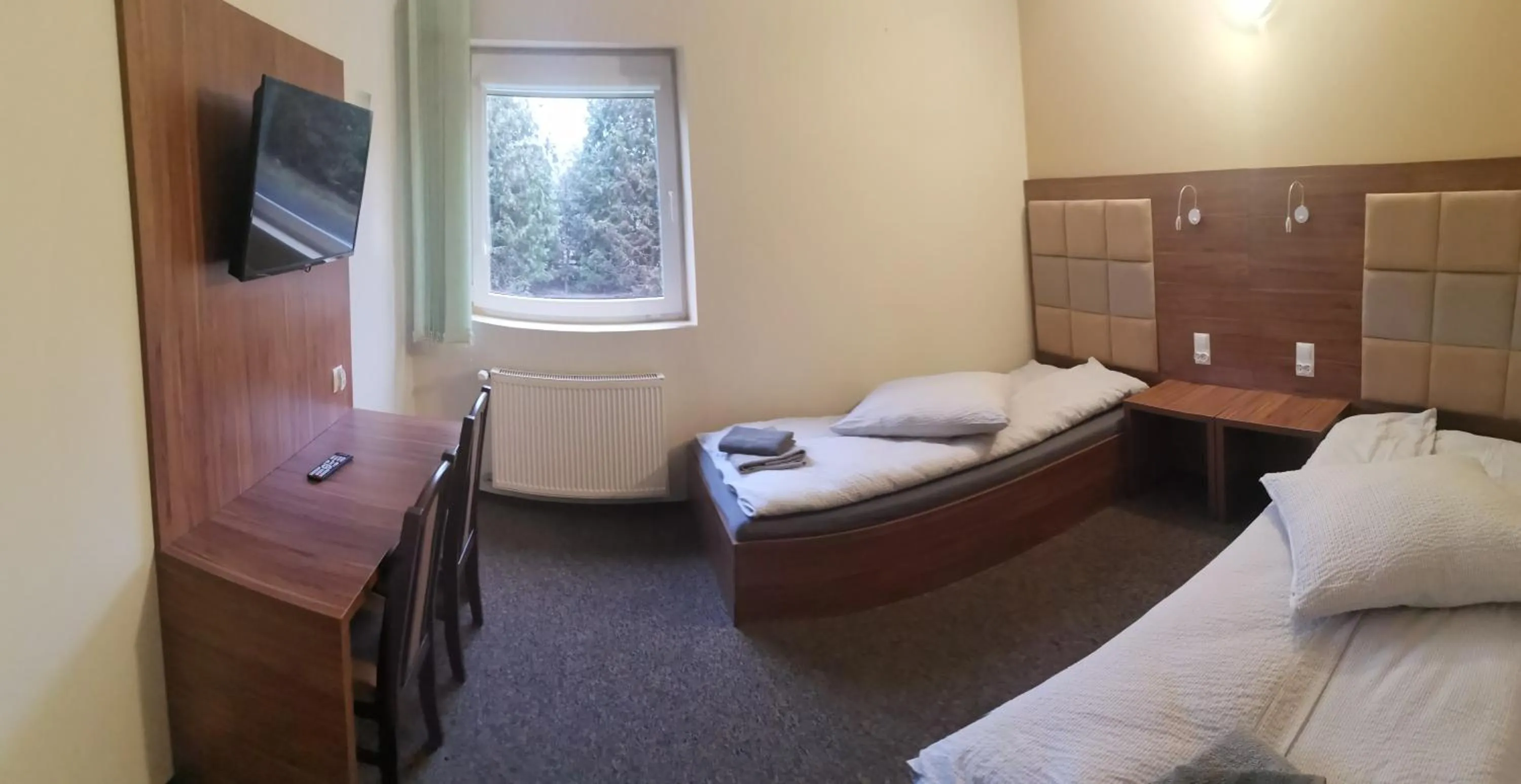 Bed in Hotel Holidays