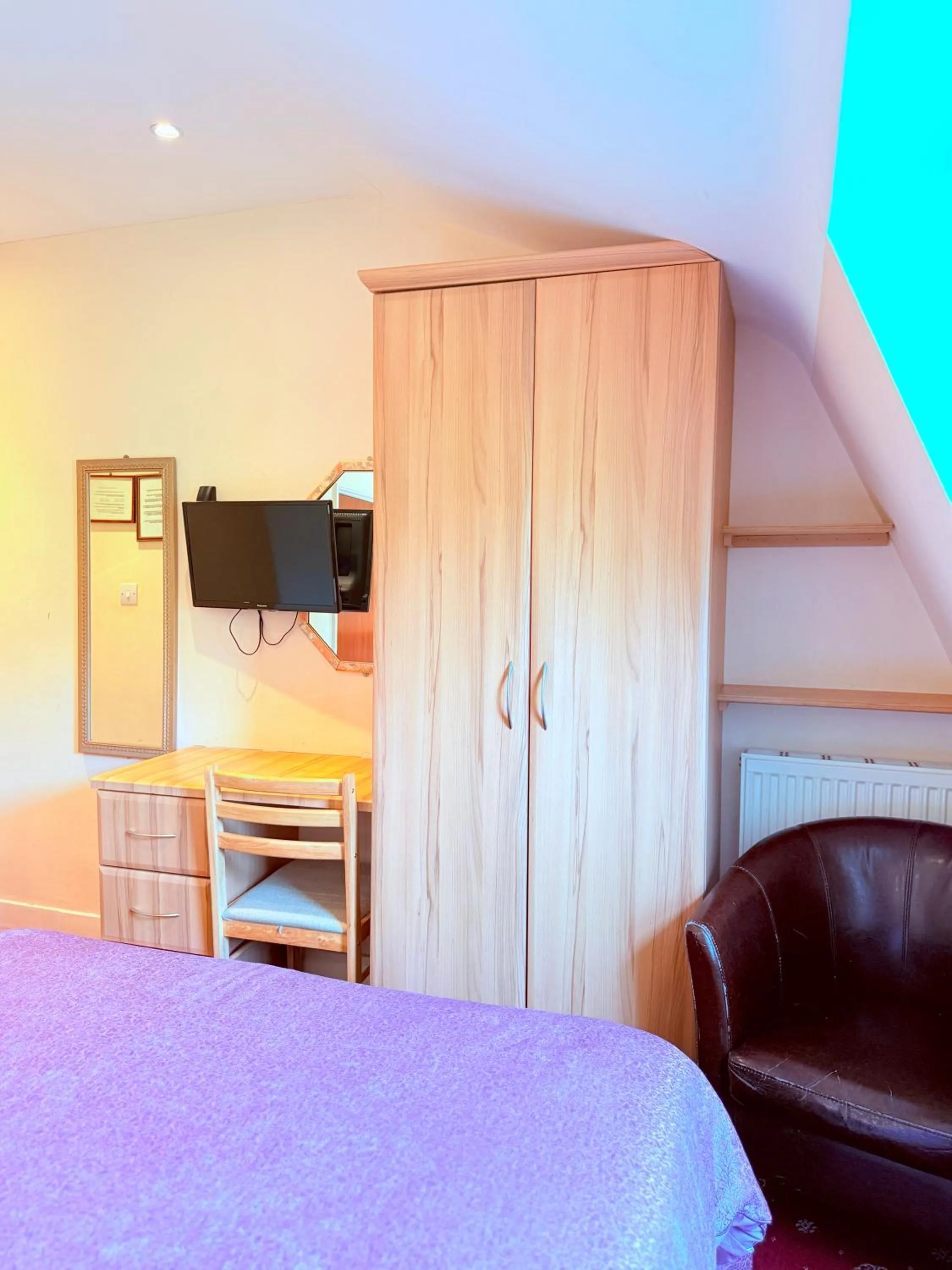 Bedroom, Bed in Albro House Hotel, London