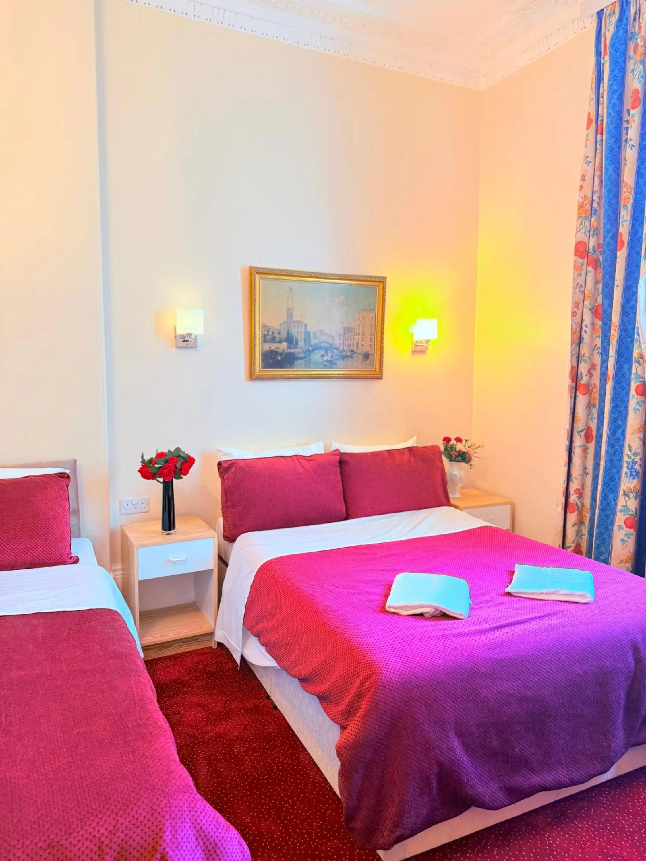 Bedroom, Bed in Albro House Hotel, London