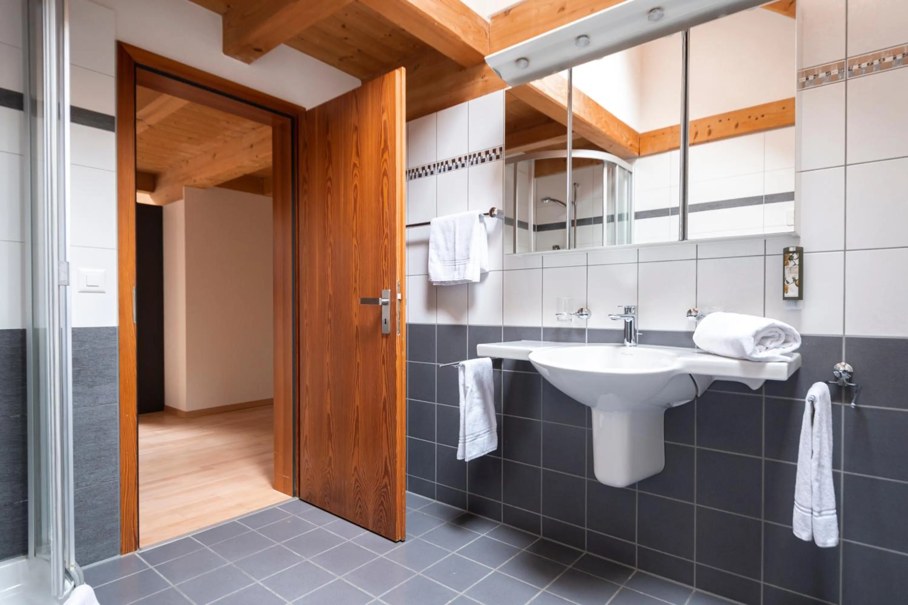 Bathroom in Gasthof Krone Blatten