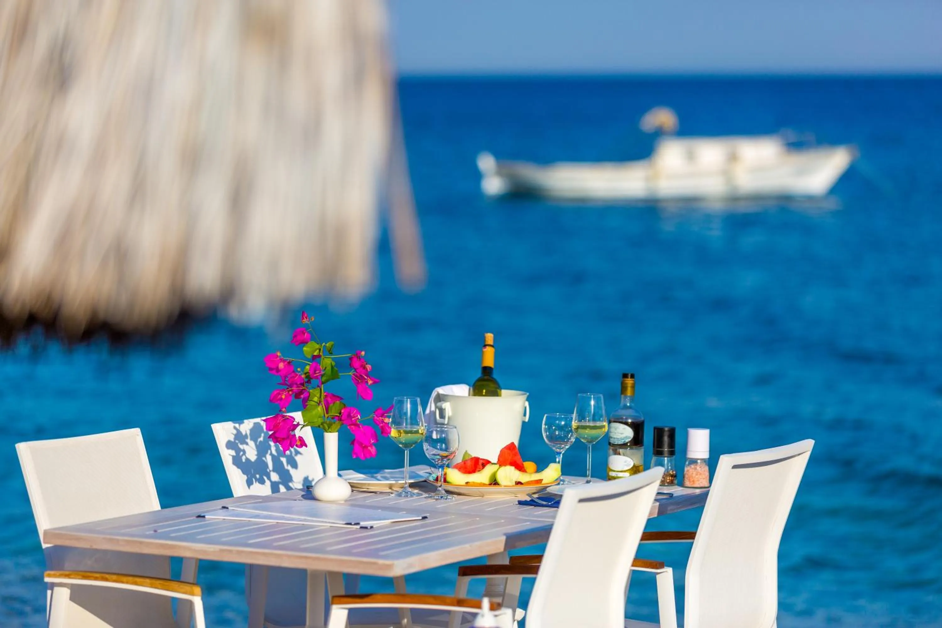 Restaurant/places to eat in Hotel Mavi Beyaz