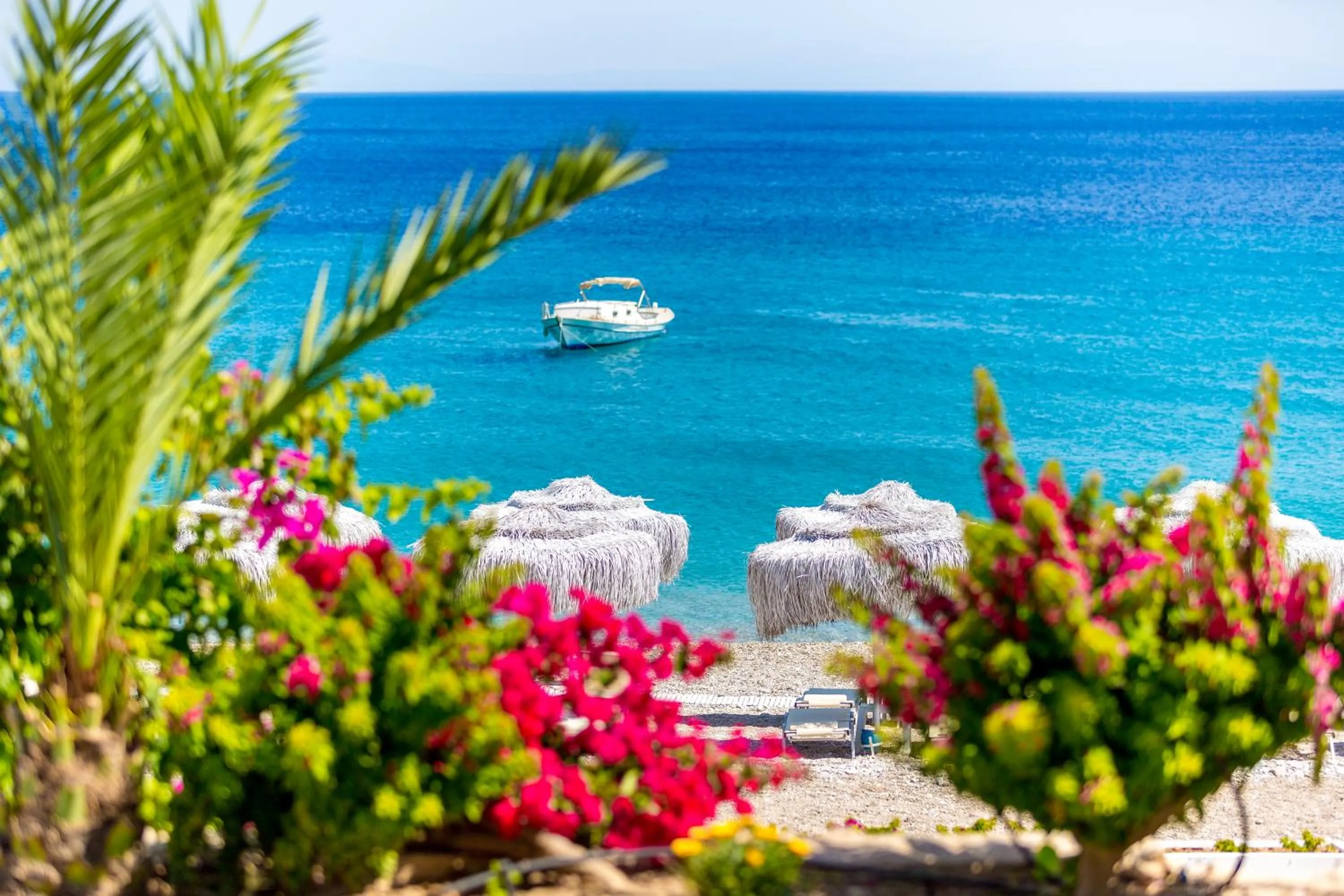 Property building, Sea View in Hotel Mavi Beyaz