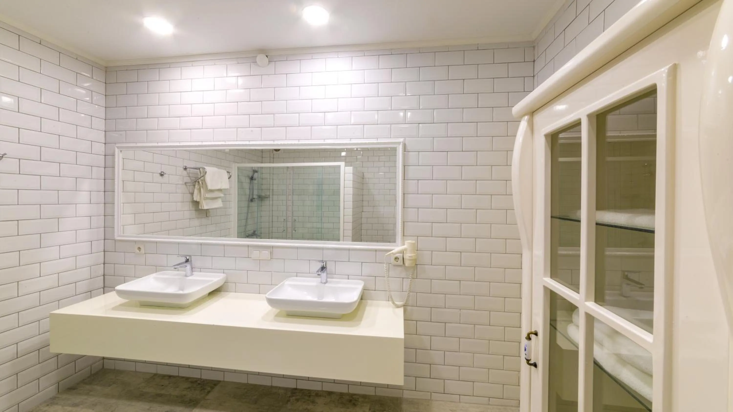 Bathroom in Hotel Mavi Beyaz