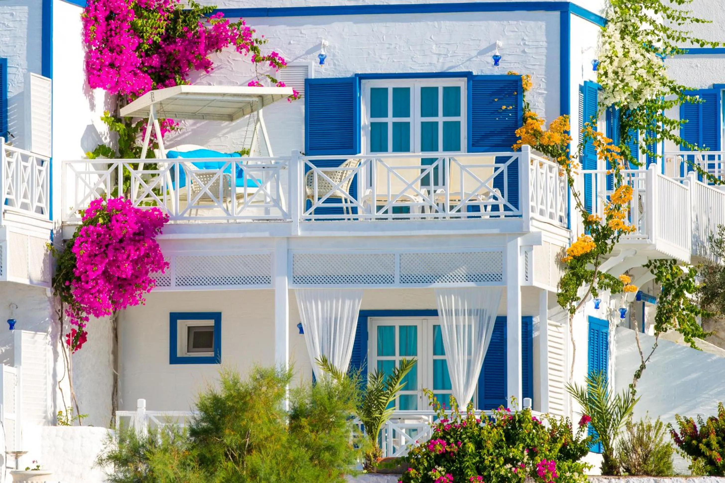 Property Building in Hotel Mavi Beyaz