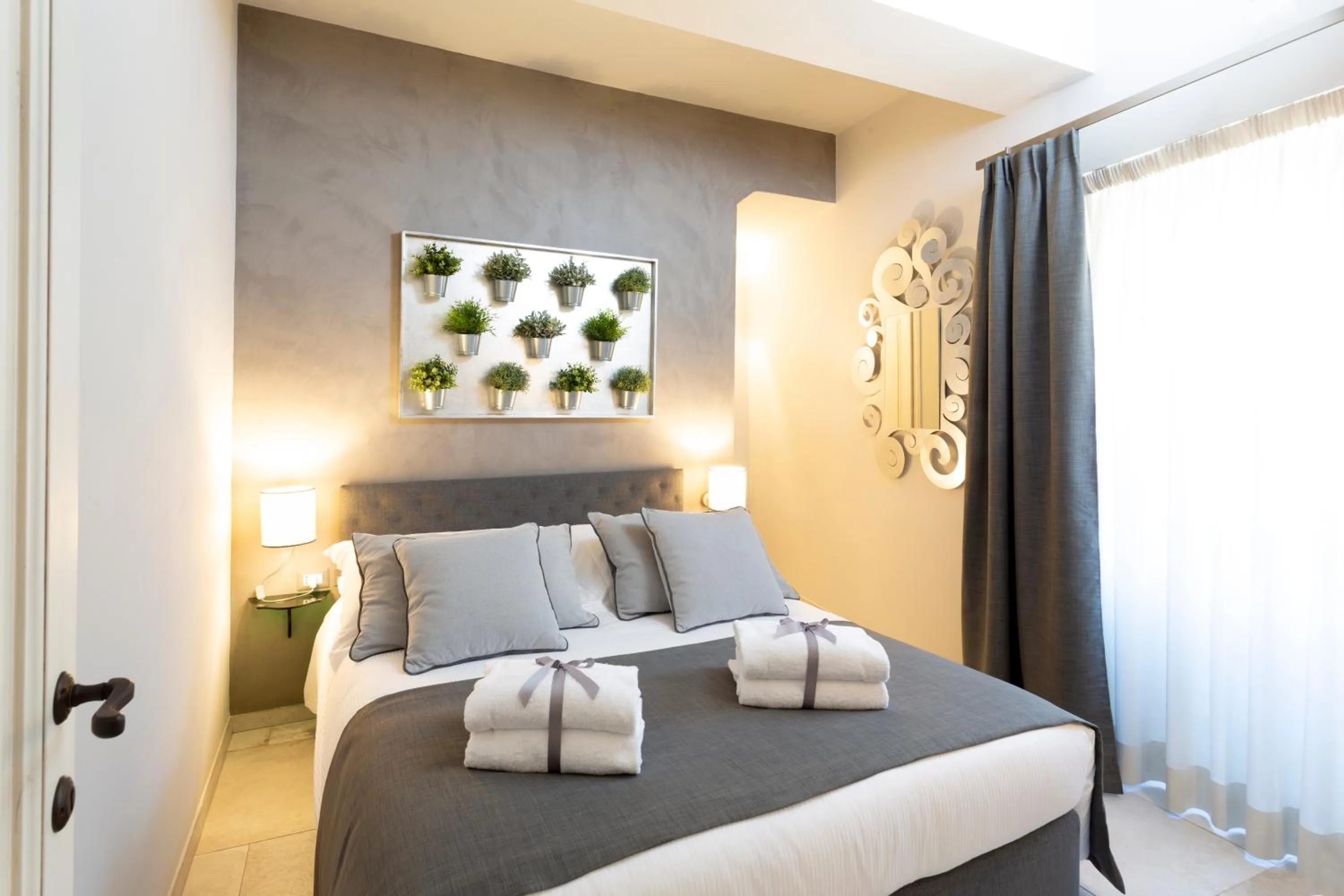 Bedroom, Bed in QK Costa58 Home Tower