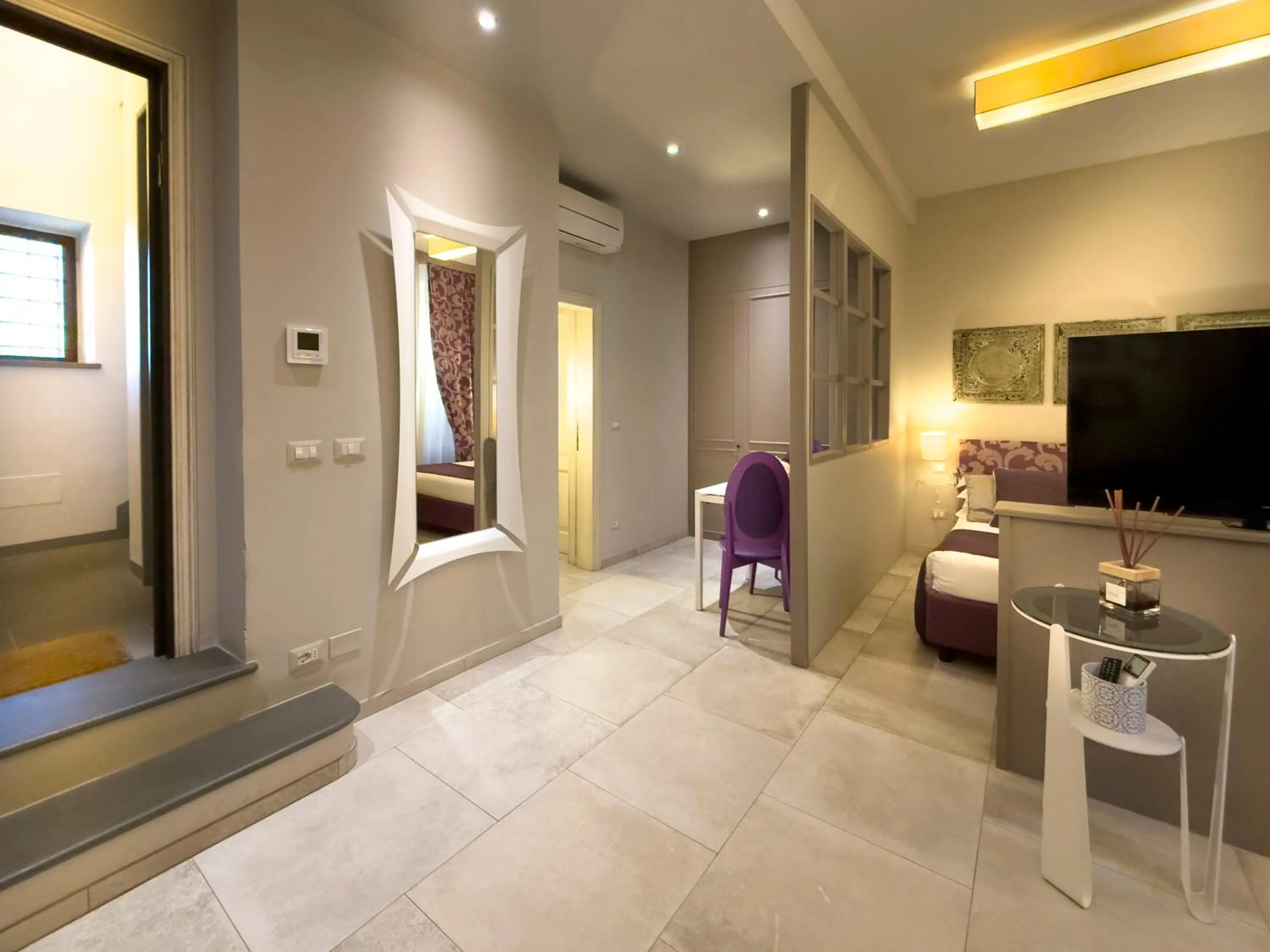 TV and multimedia in QK Costa58 Home Tower