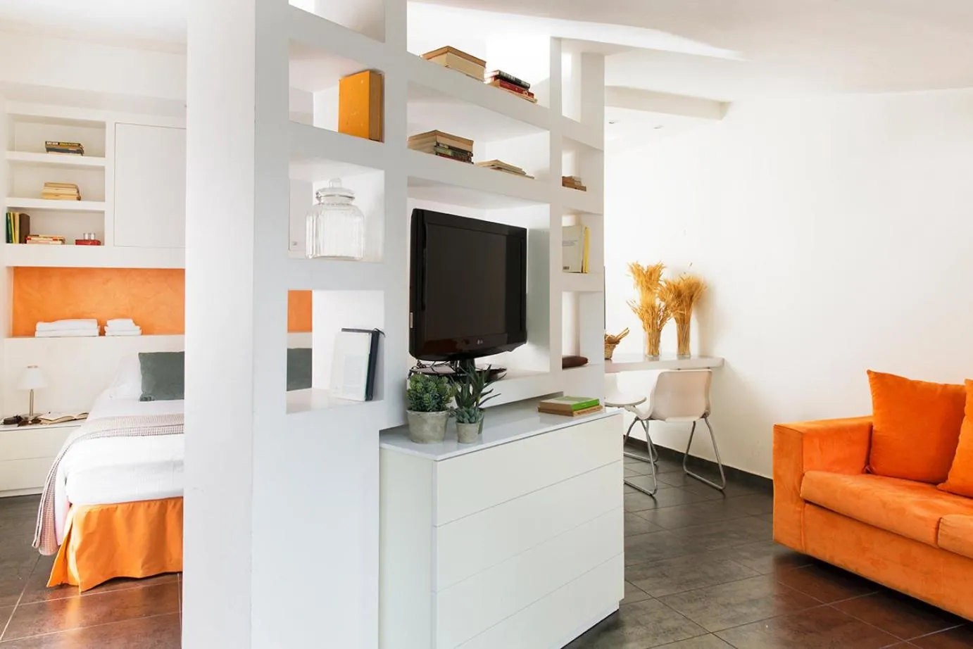 Photo of the whole room, Bed in Patrizia Romana Palace