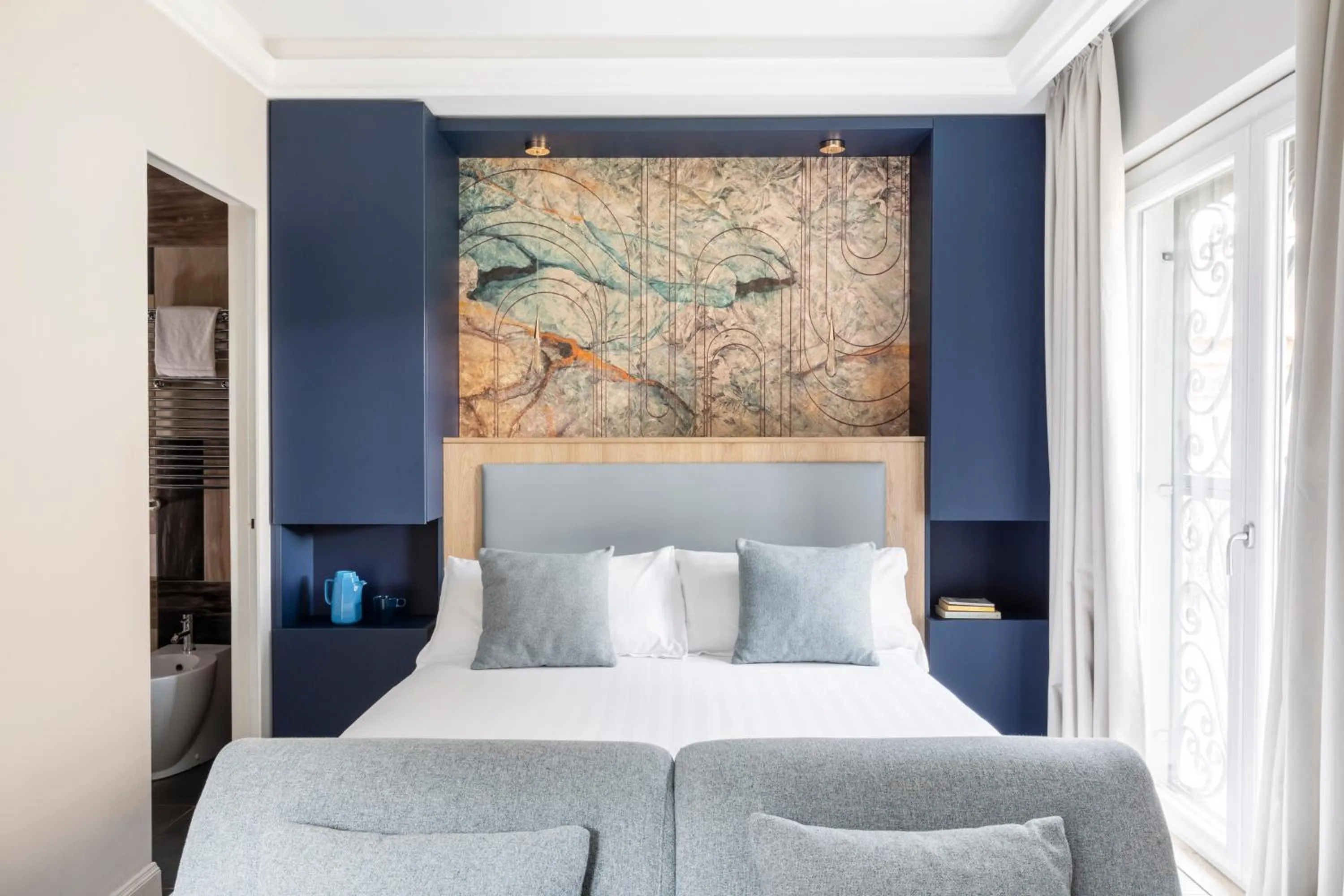 Bed in Patrizia Romana Palace