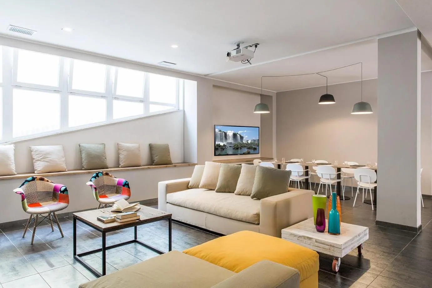 Restaurant/places to eat in Patrizia Romana Palace