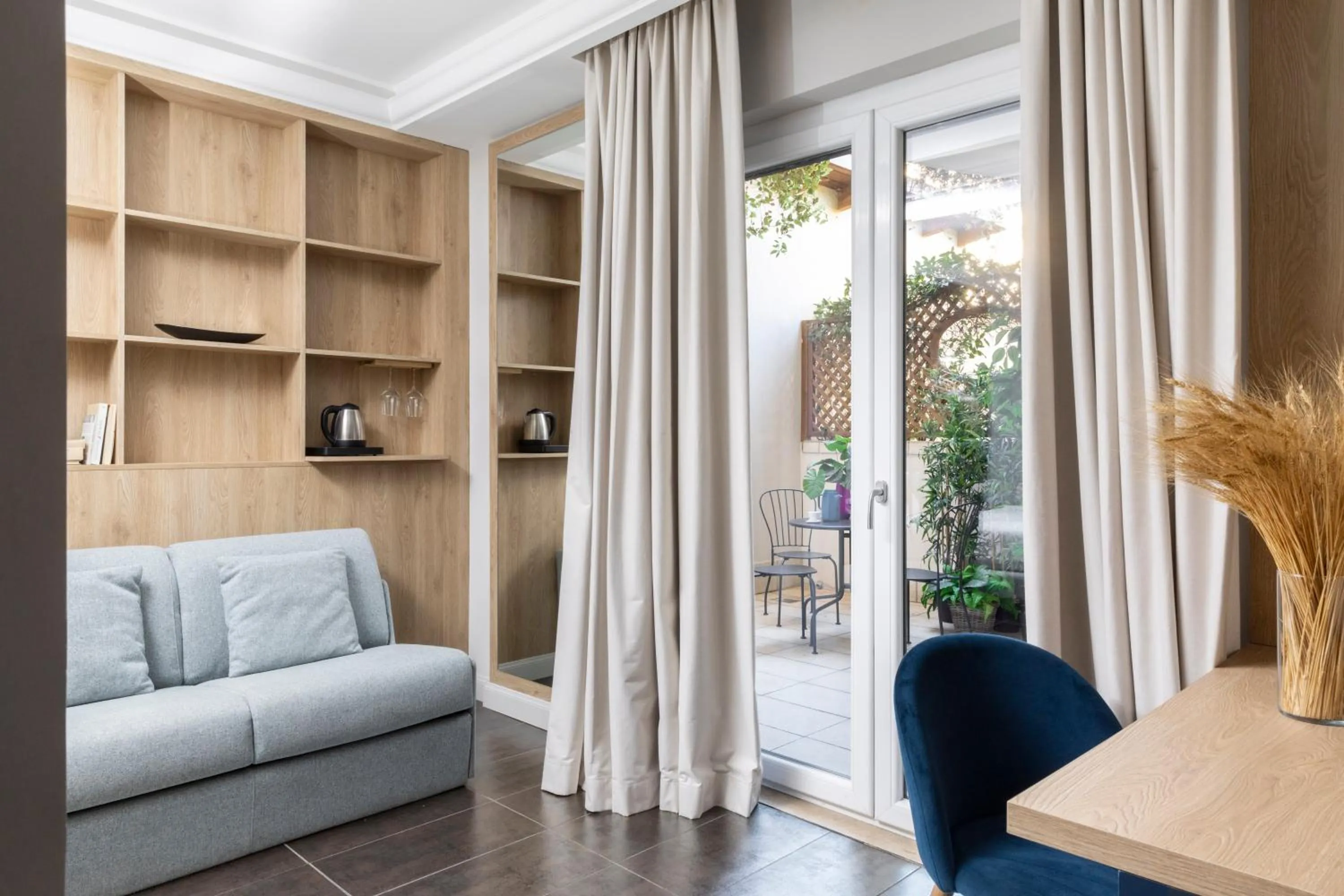 Seating area in Patrizia Romana Palace