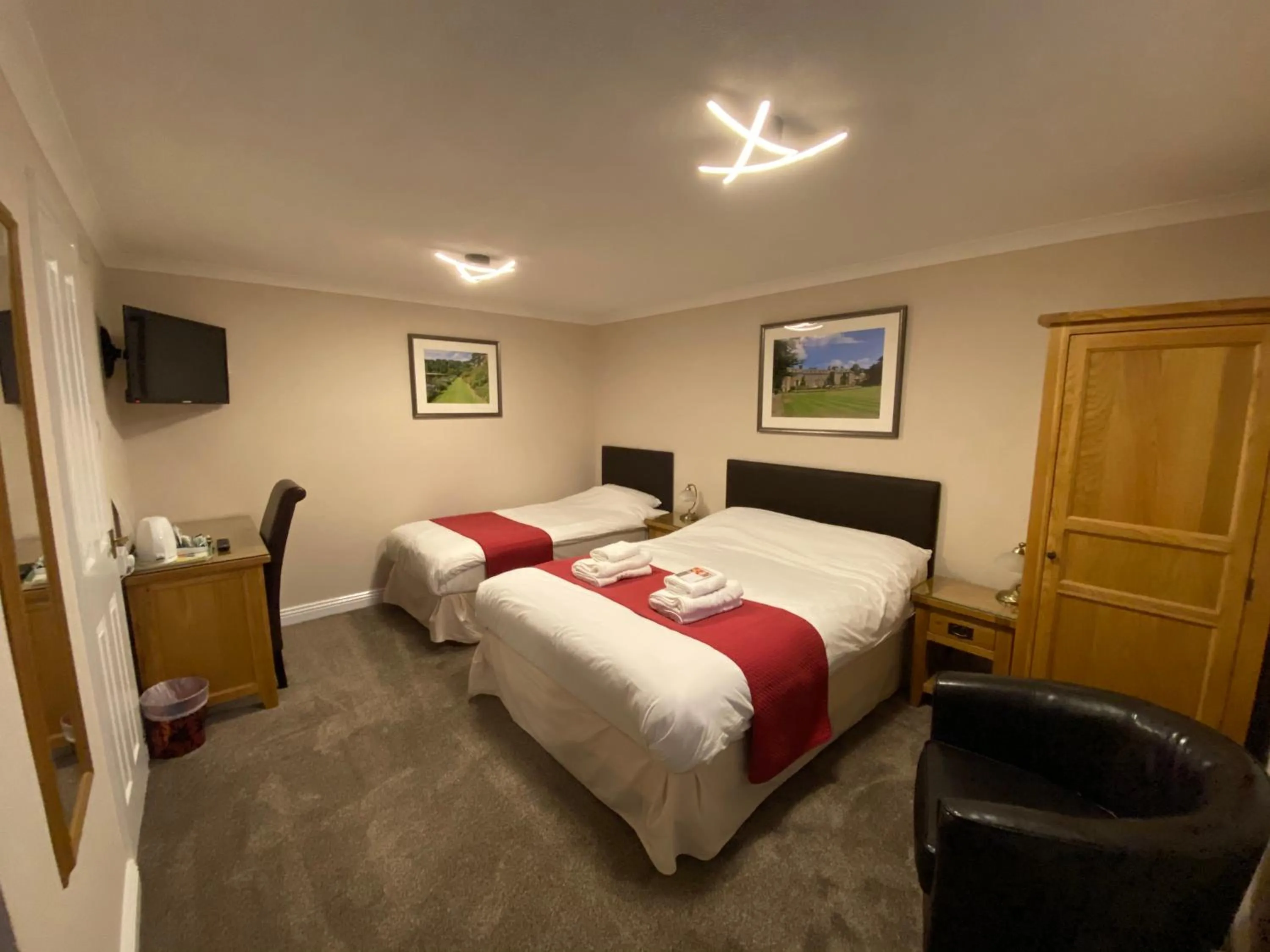 Bed in Fairlawns Guest House