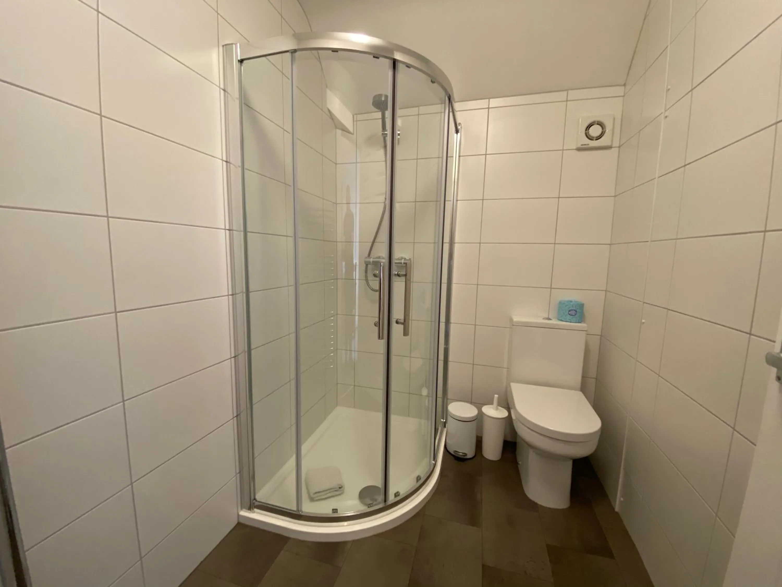 Bathroom in Fairlawns Guest House