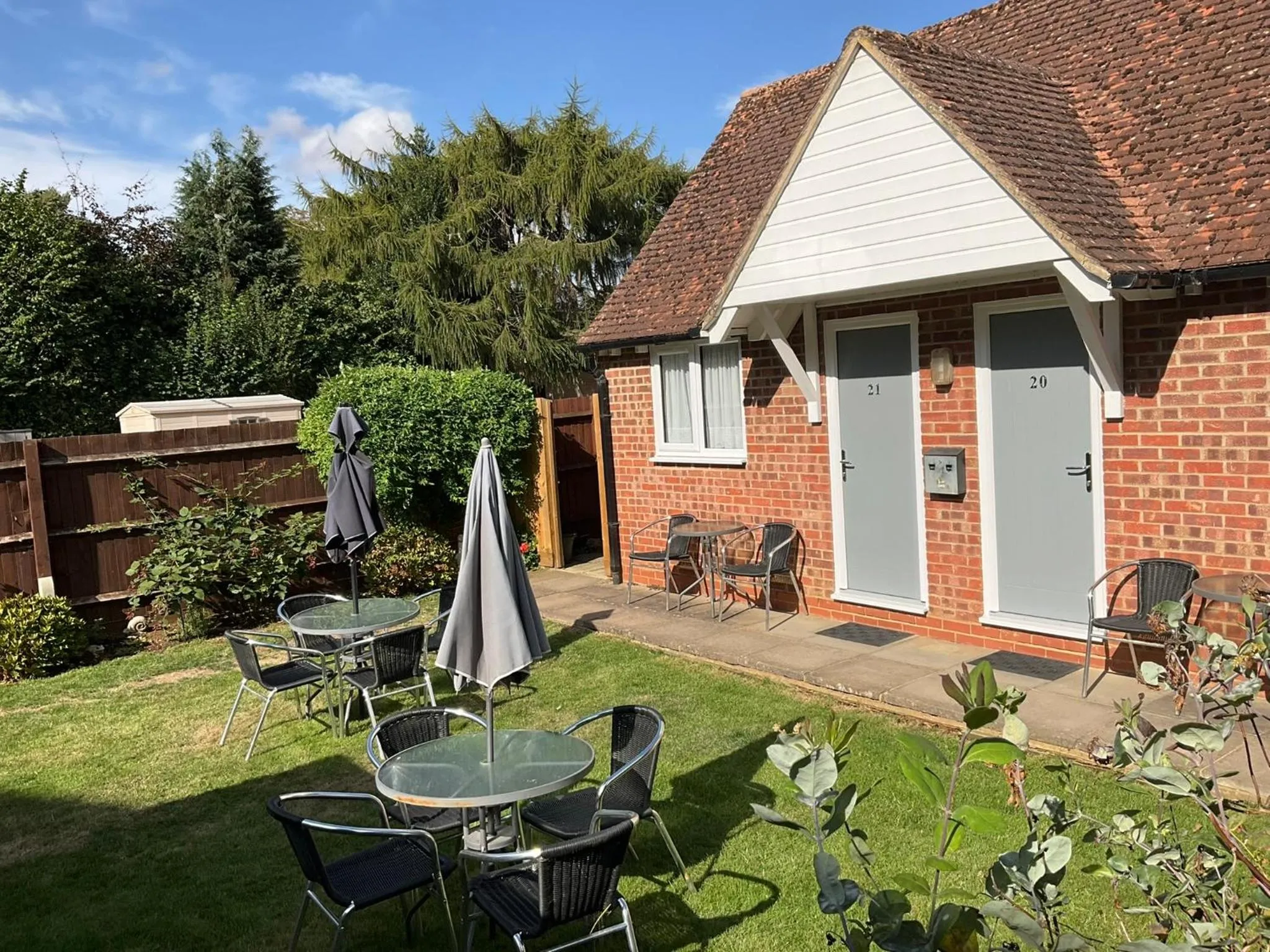 Property building in Fairlawns Guest House