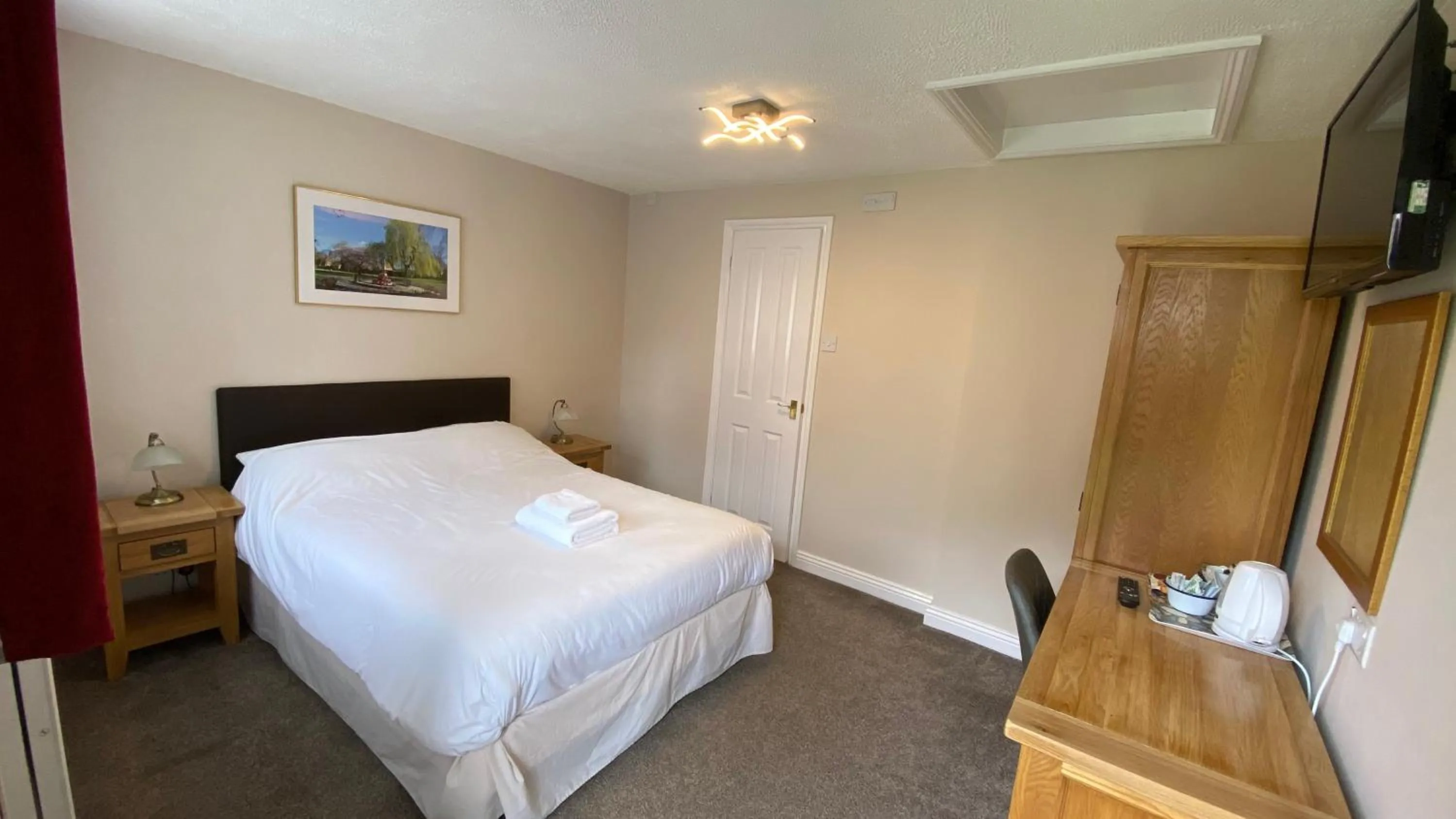 Bed in Fairlawns Guest House