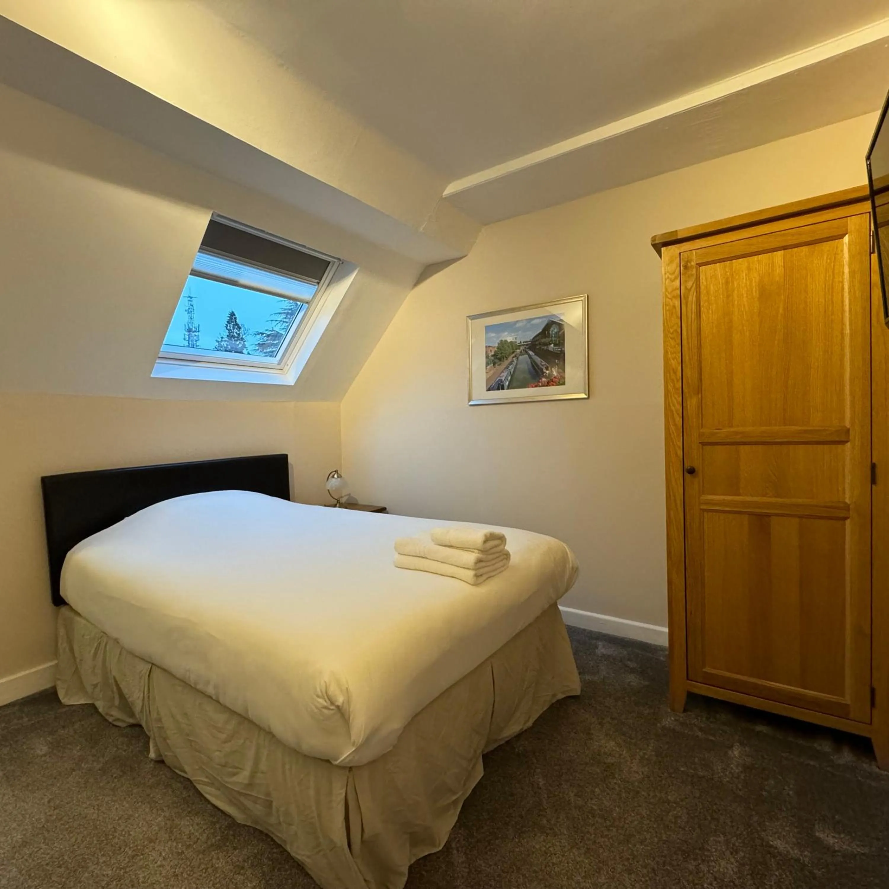 Bed in Fairlawns Guest House