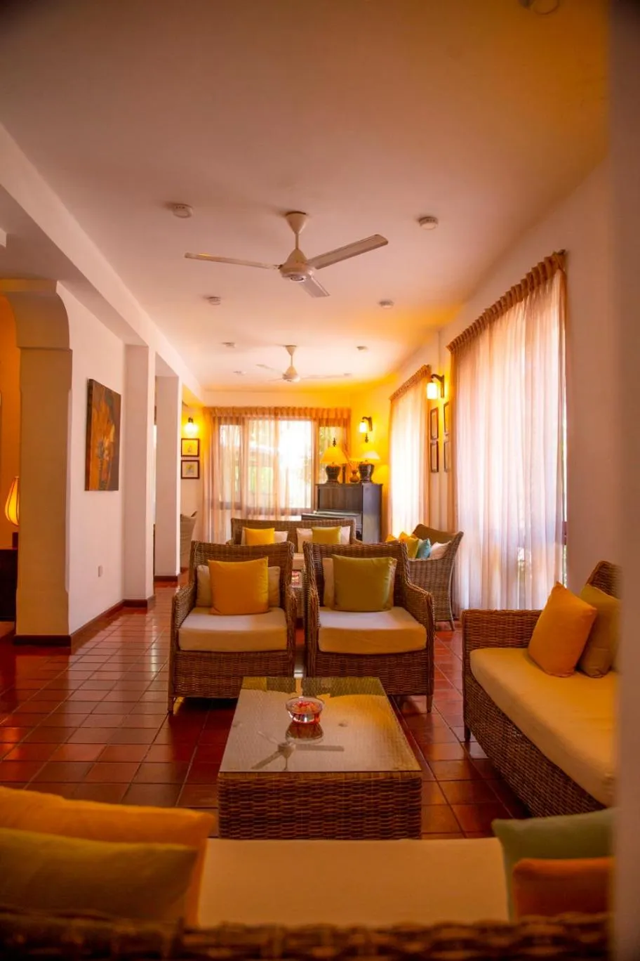 Lobby or reception in Thilanka Hotel