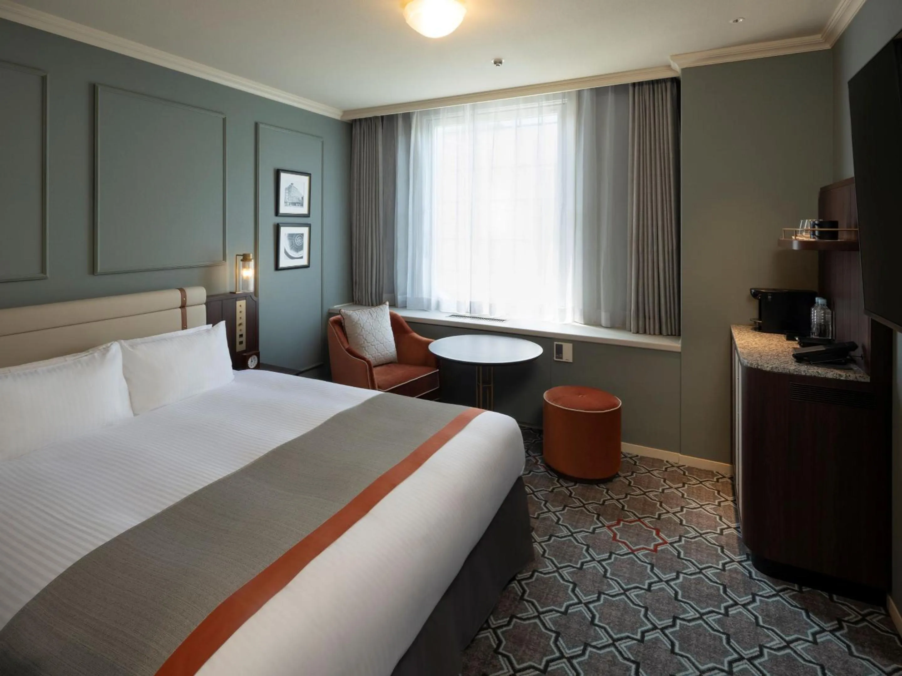 Photo of the whole room, Bed in Sapporo Grand Hotel