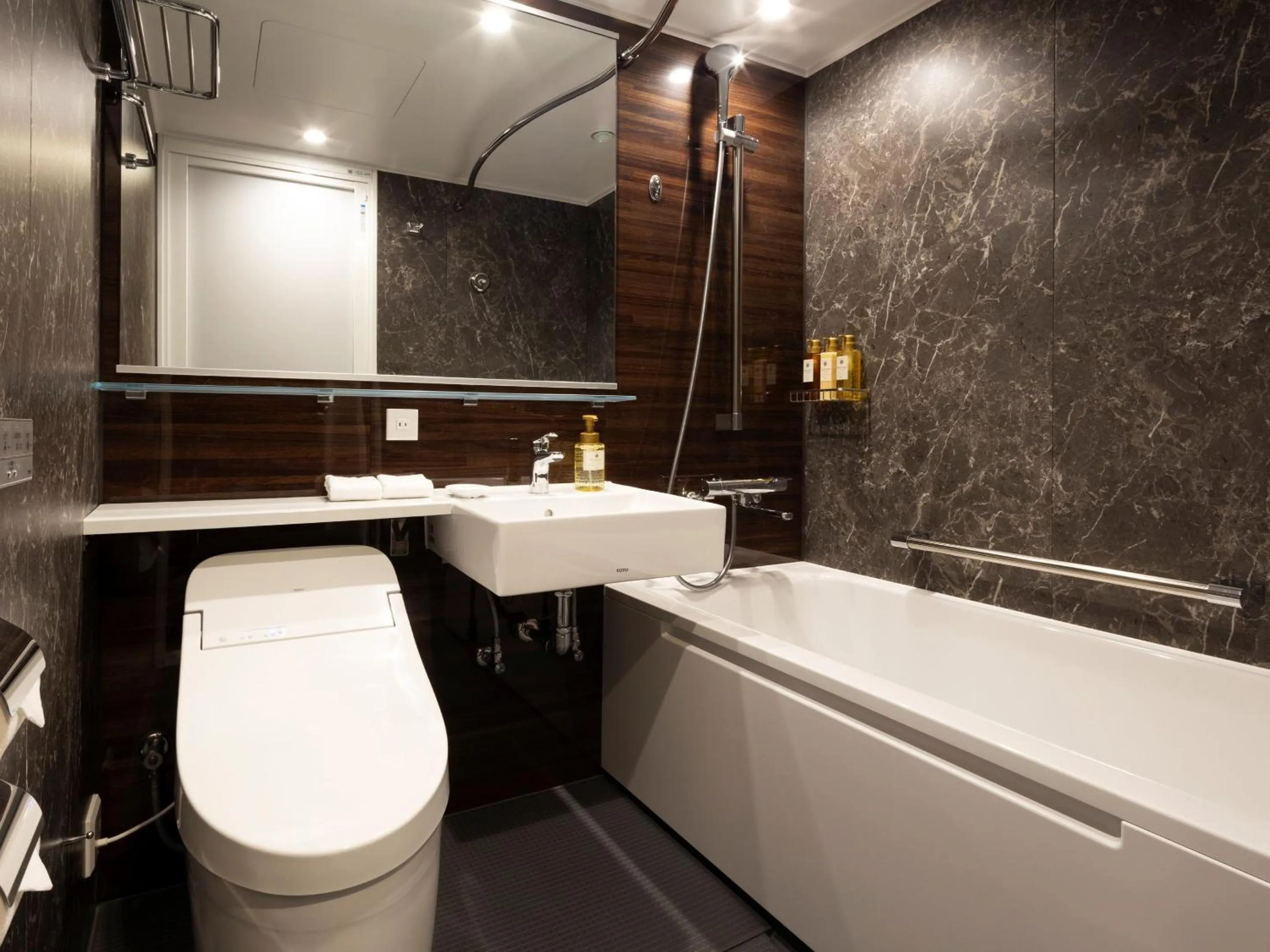 Toilet in Sapporo Grand Hotel