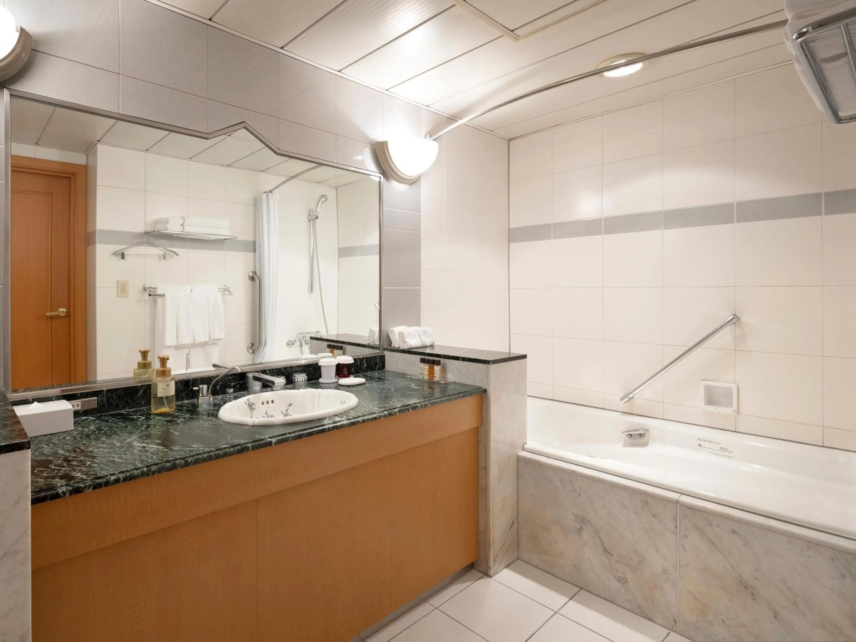 Bathroom in Sapporo Grand Hotel