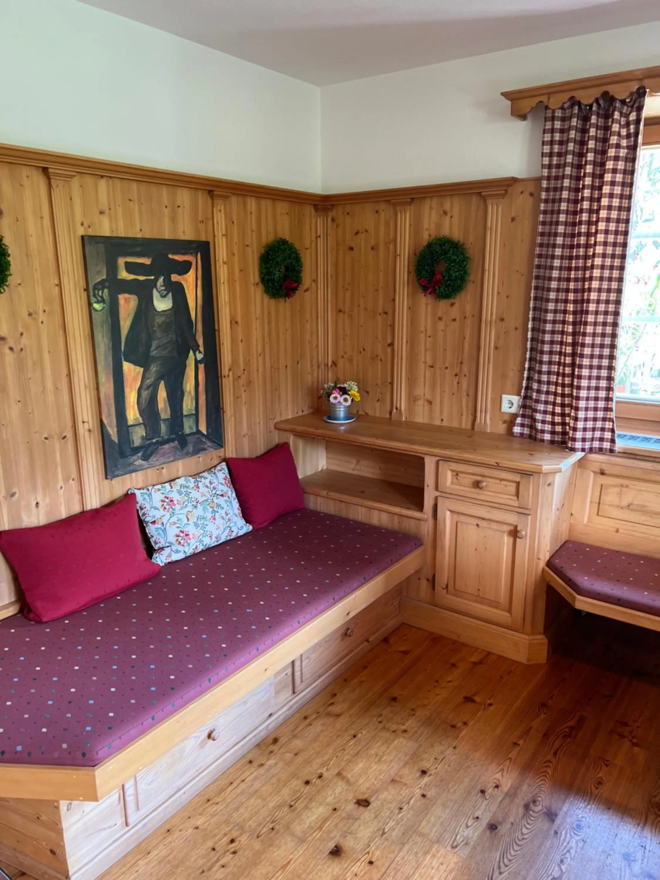 kitchen, Bed in Landgasthof Hotel Linde