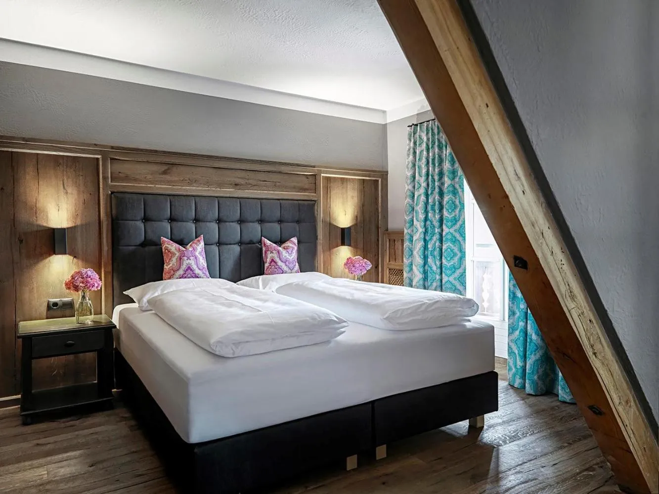 Bed in Landgasthof Hotel Linde
