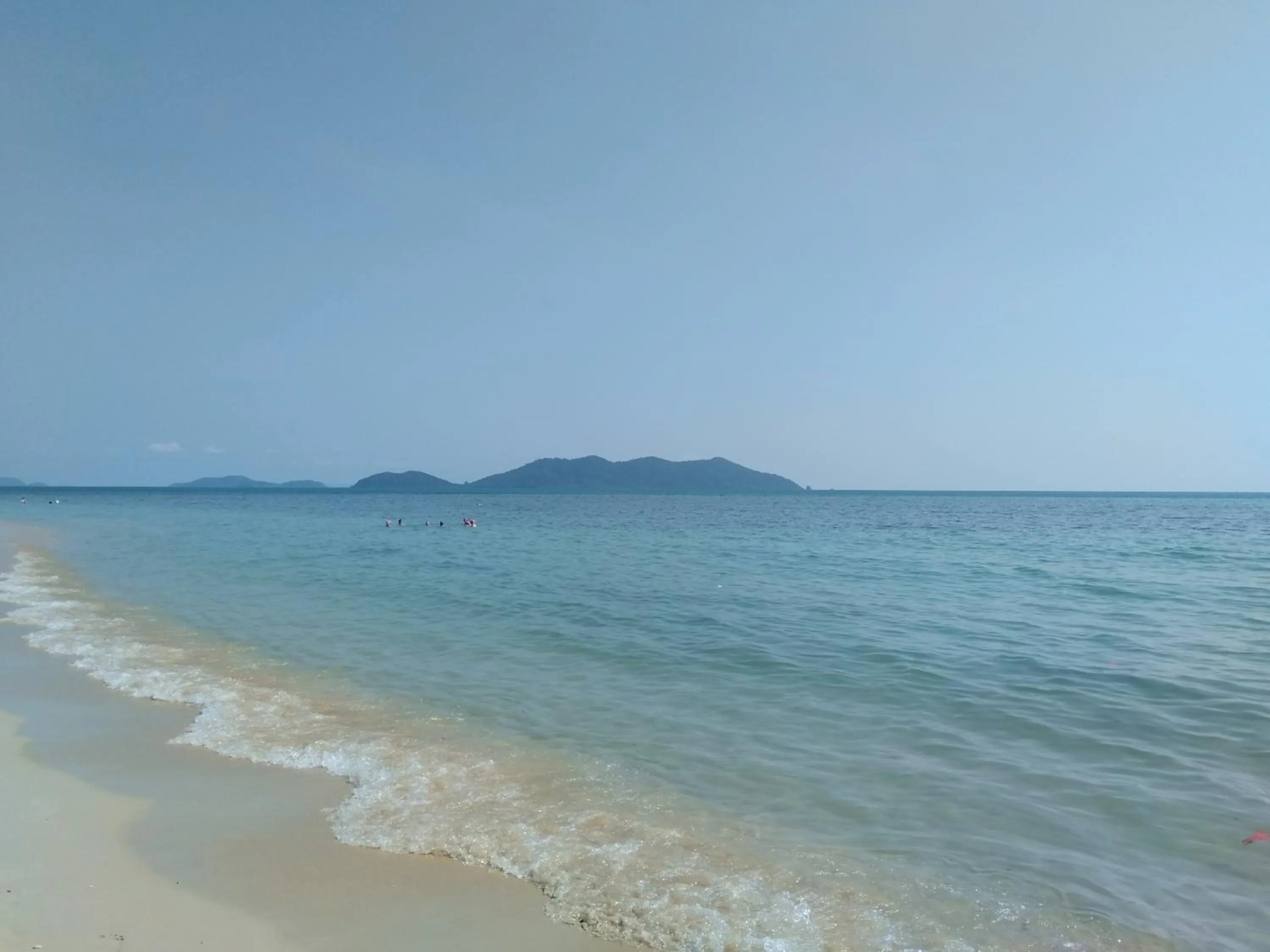 Beach in Lakchai Resort