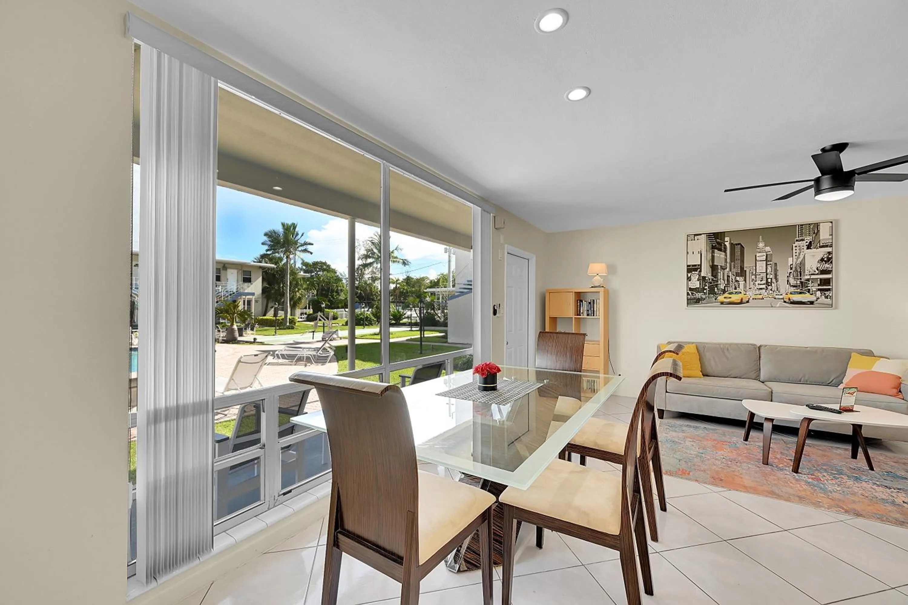 Holiday Isle Yacht Club