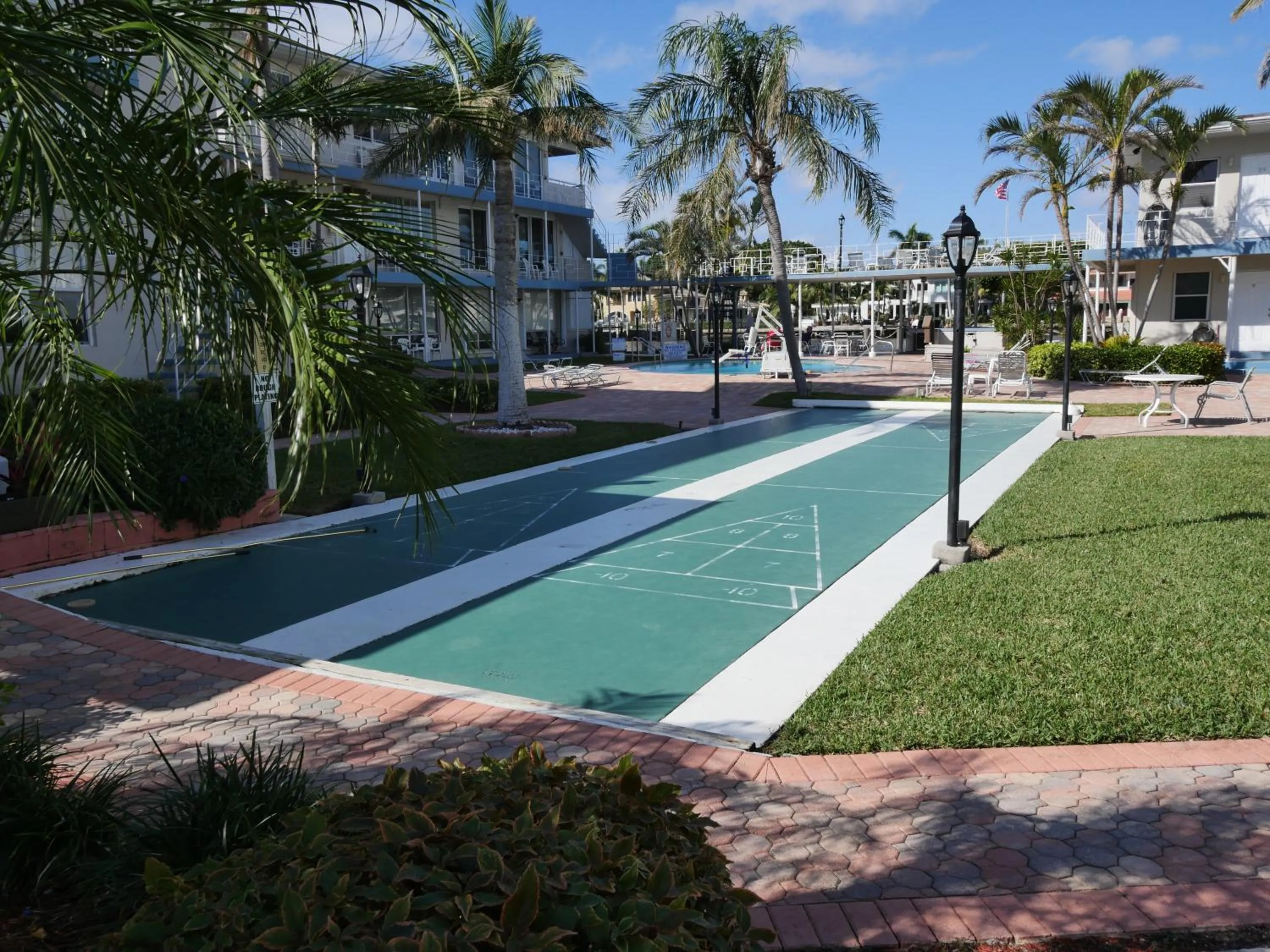 Holiday Isle Yacht Club