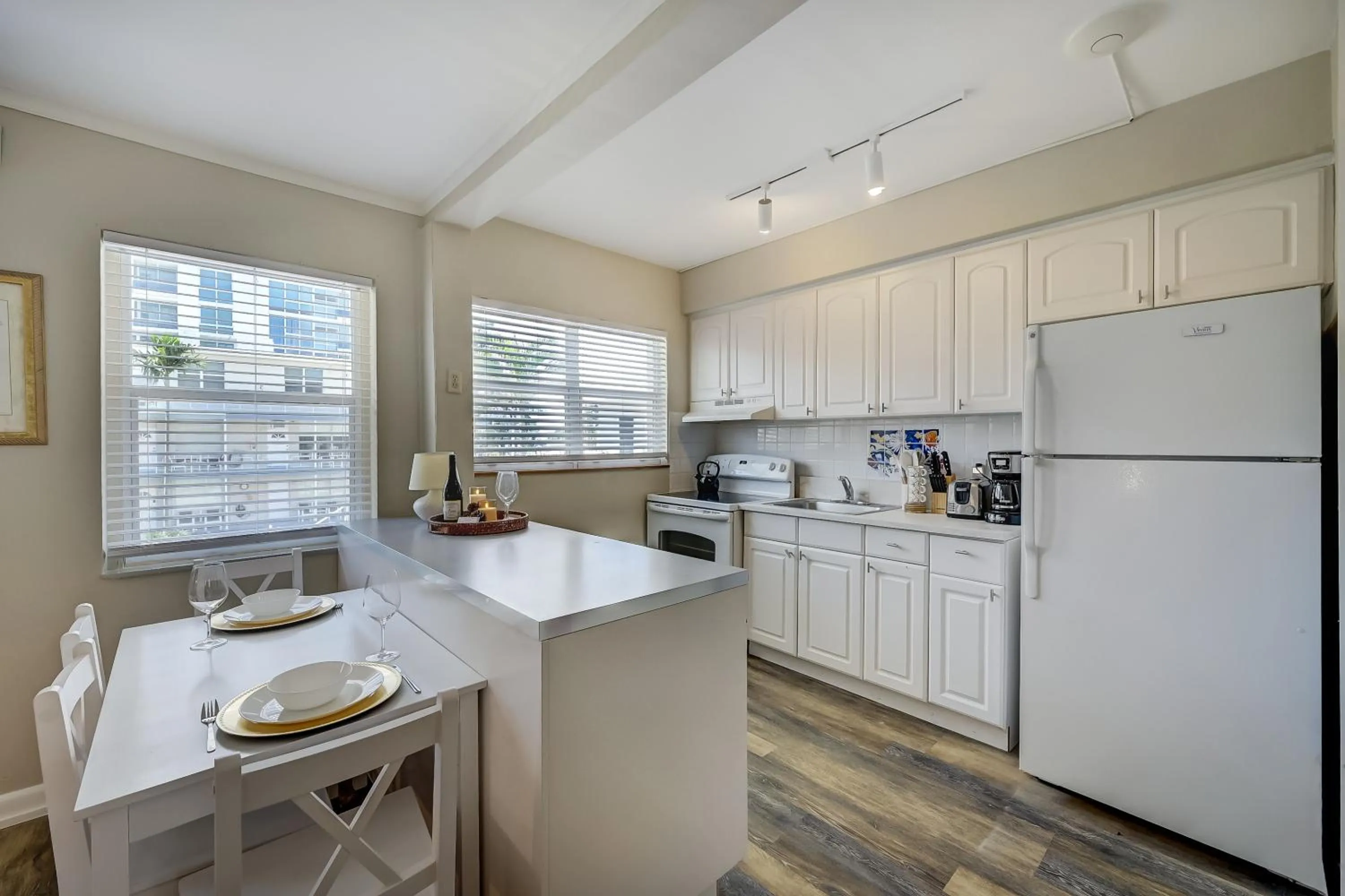 Holiday Isle Yacht Club