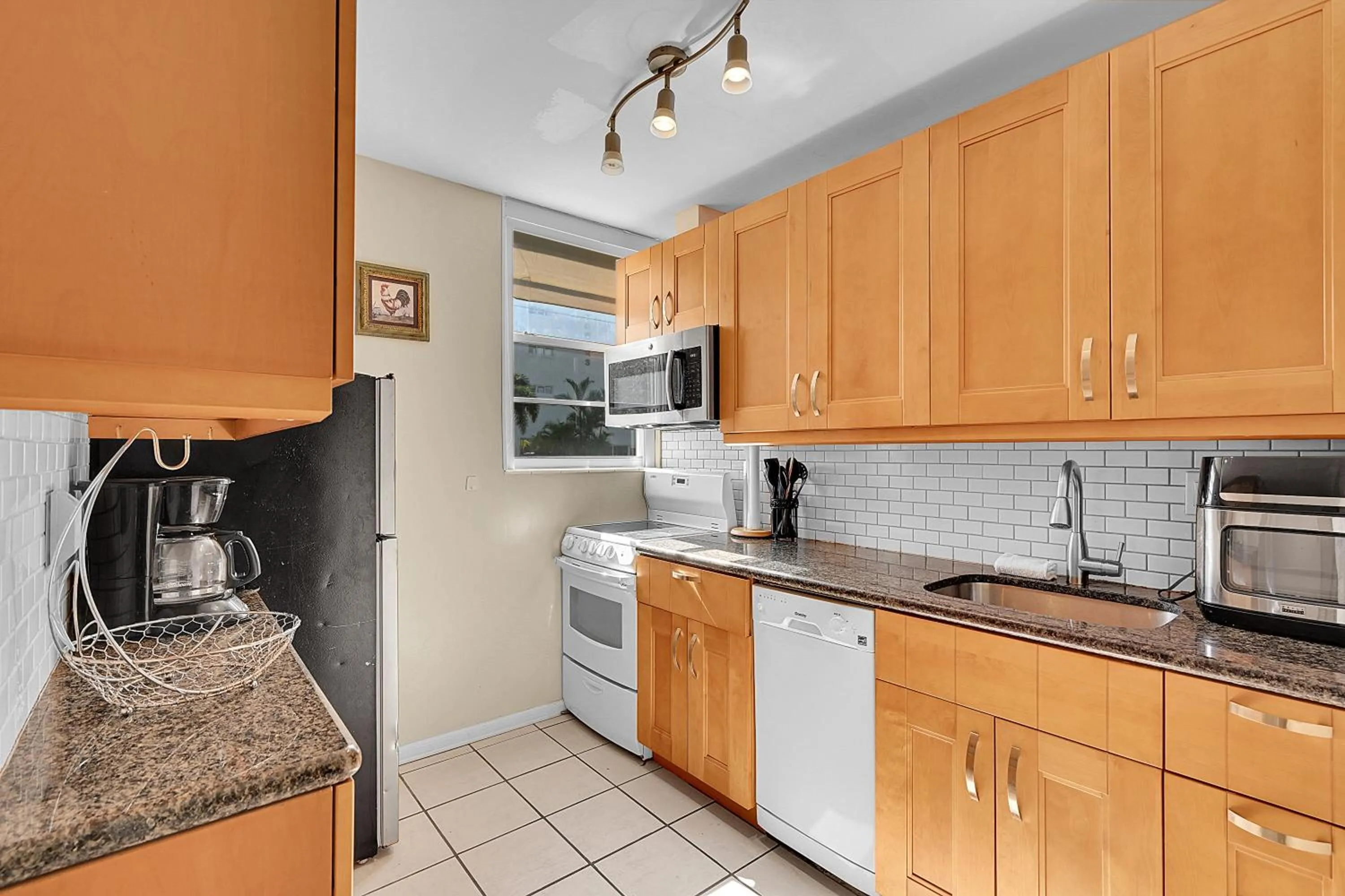 Holiday Isle Yacht Club