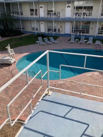 Holiday Isle Yacht Club